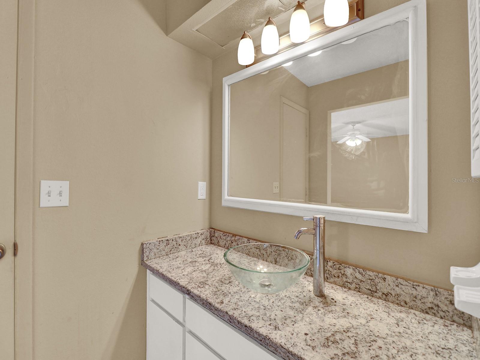 1057 OLD SOUTH DR, LAKELAND, FL, 33811