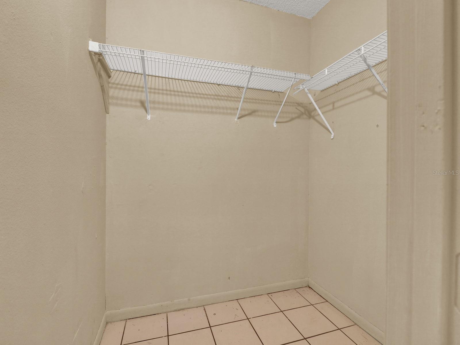 1057 OLD SOUTH DR, LAKELAND, FL, 33811