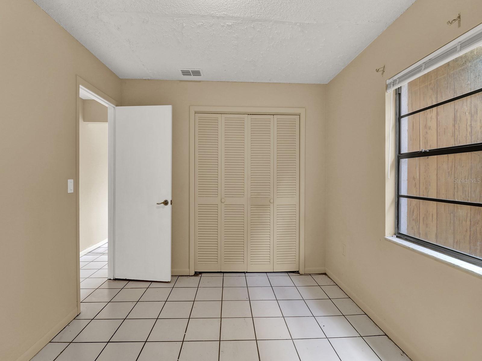 1057 OLD SOUTH DR, LAKELAND, FL, 33811