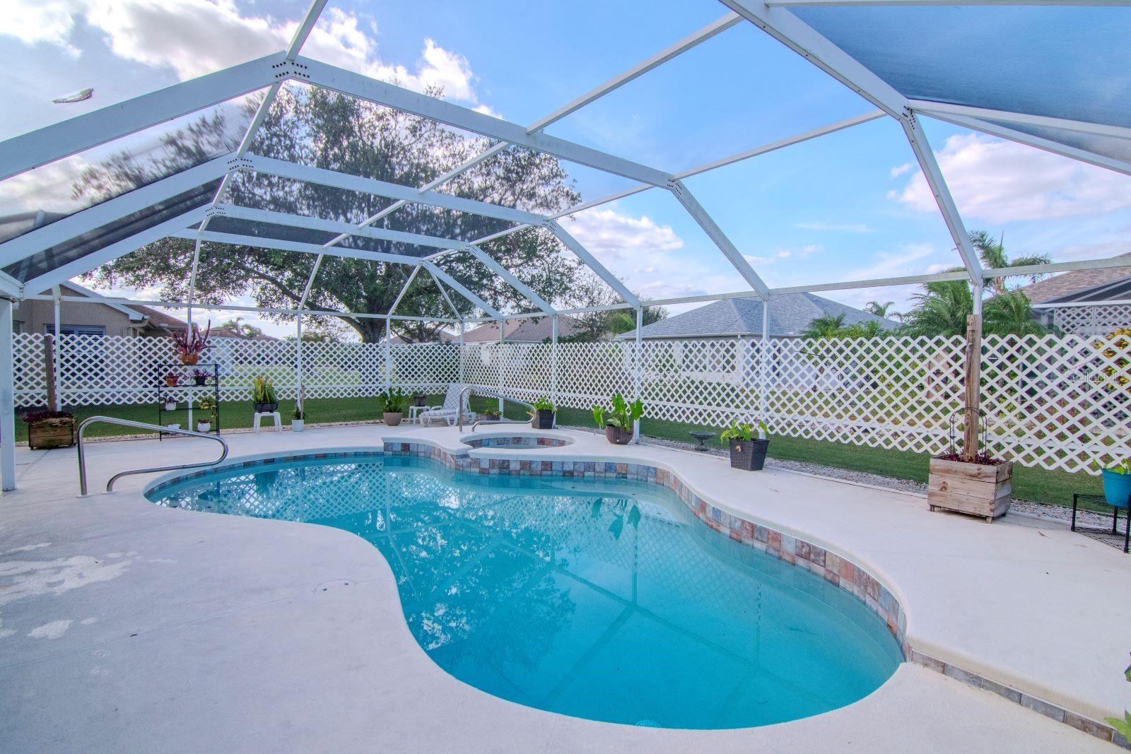 2467 E DEL WEBB BLVD, SUN CITY CENTER, FL, 33573