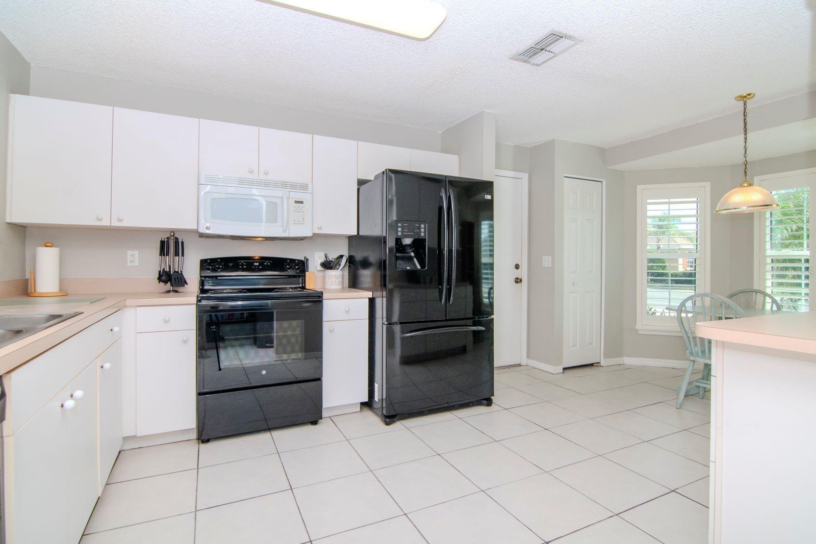 2467 E DEL WEBB BLVD, SUN CITY CENTER, FL, 33573
