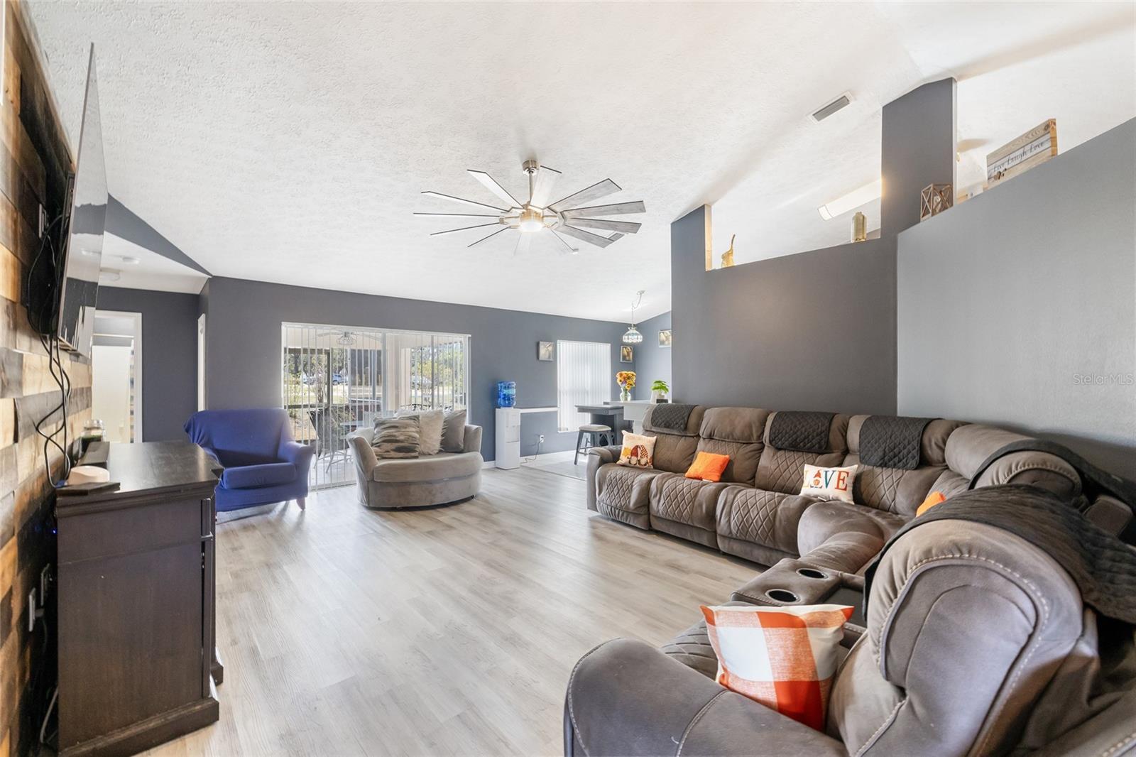 11403 ANDY DR, RIVERVIEW, FL, 33569
