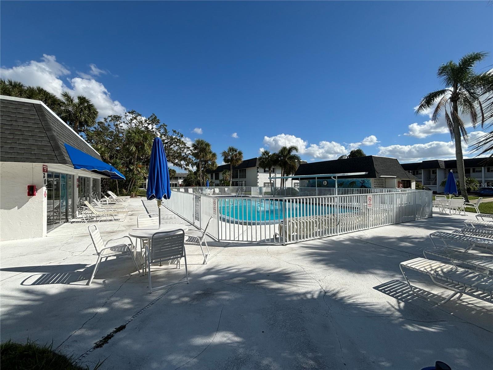 102 46TH AVENUE TER W #201, BRADENTON, FL, 34207