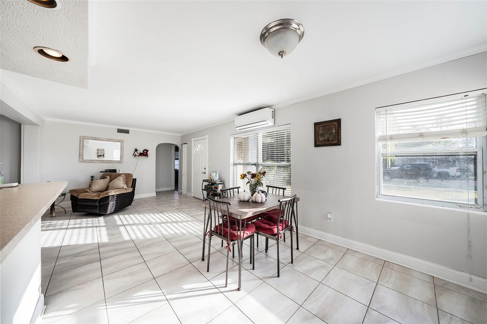 210 BAKER AVE, CLEARWATER, FL, 33755