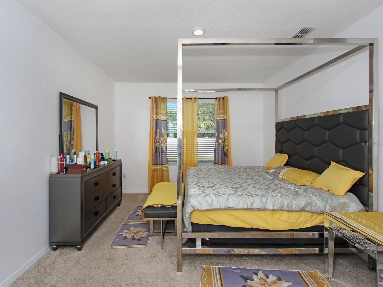 2582 GLACIER EXPRESS LN, TAVARES, FL, 32778