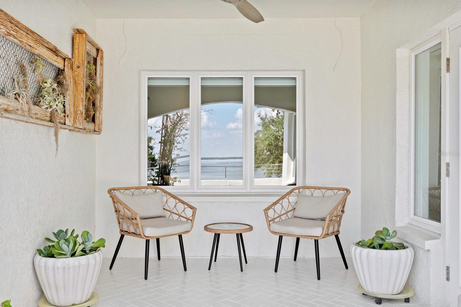 1883 BAYVIEW DR, TIERRA VERDE, FL, 33715