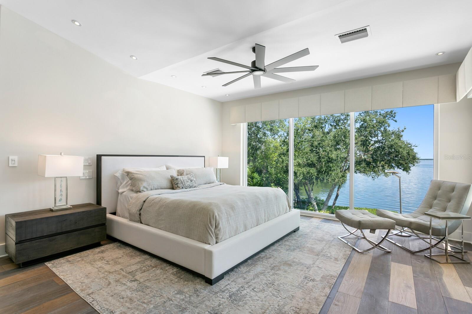 1883 BAYVIEW DR, TIERRA VERDE, FL, 33715