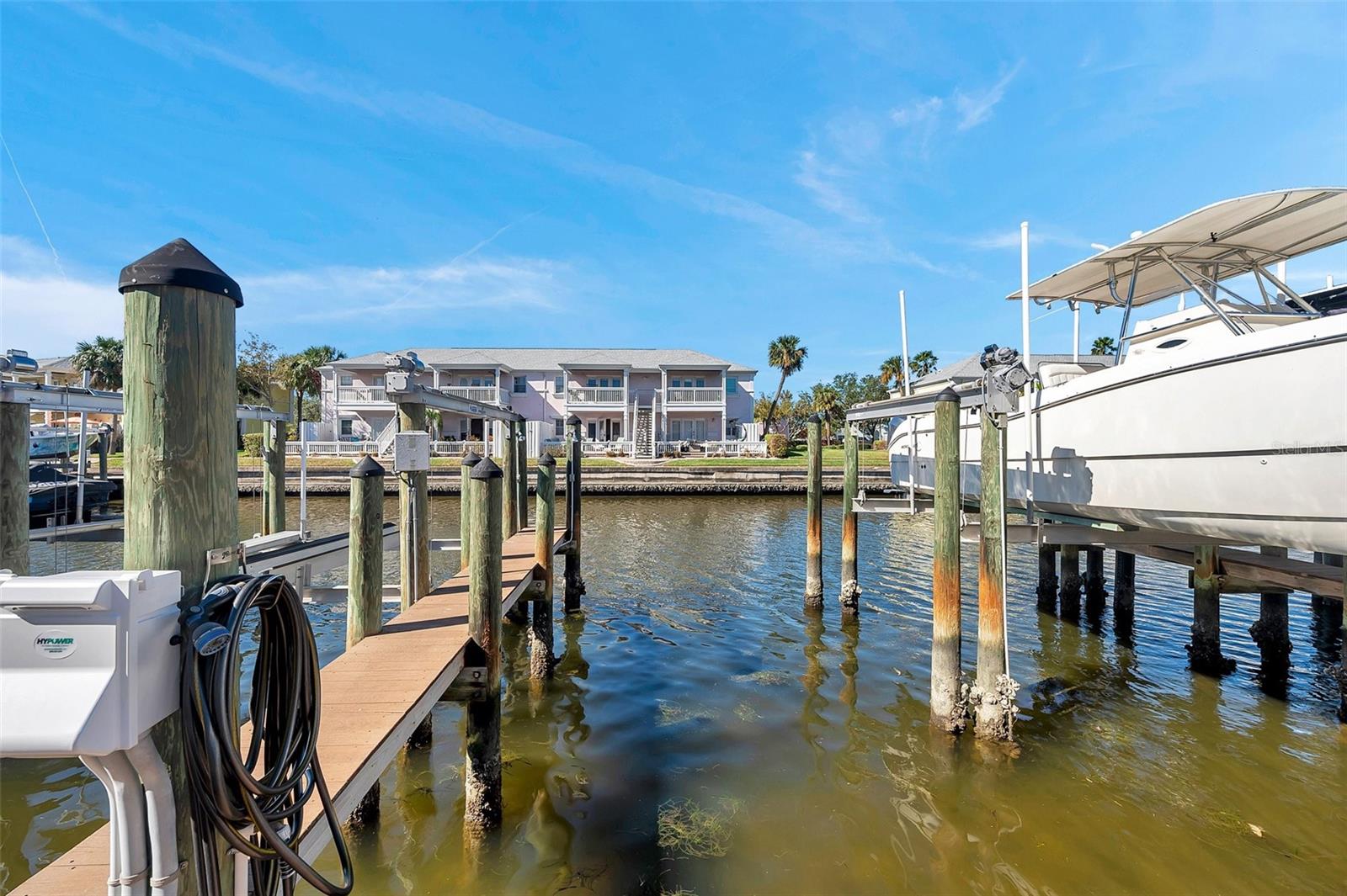 5175 ss108 COQUINA KEY DR SE #ss108, ST PETERSBURG, FL, 33705