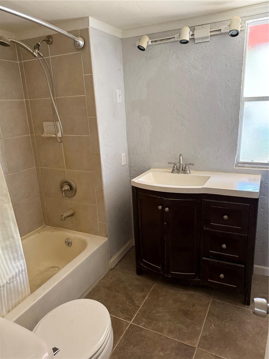 506 KENWOOD AVE, NOKOMIS, FL, 34275
