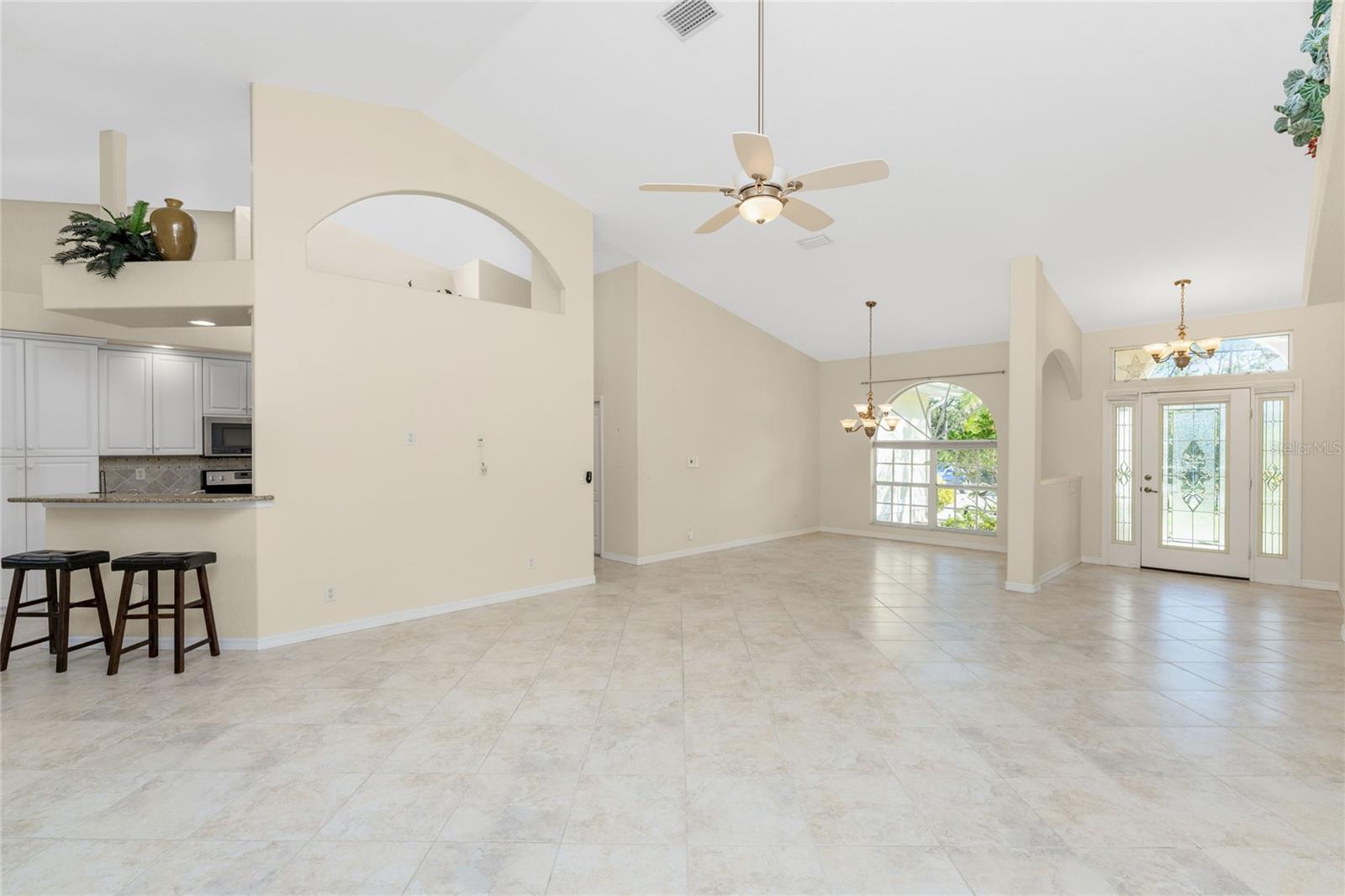 3081 COLLINGSWOOD BLVD, PORT CHARLOTTE, FL, 33948