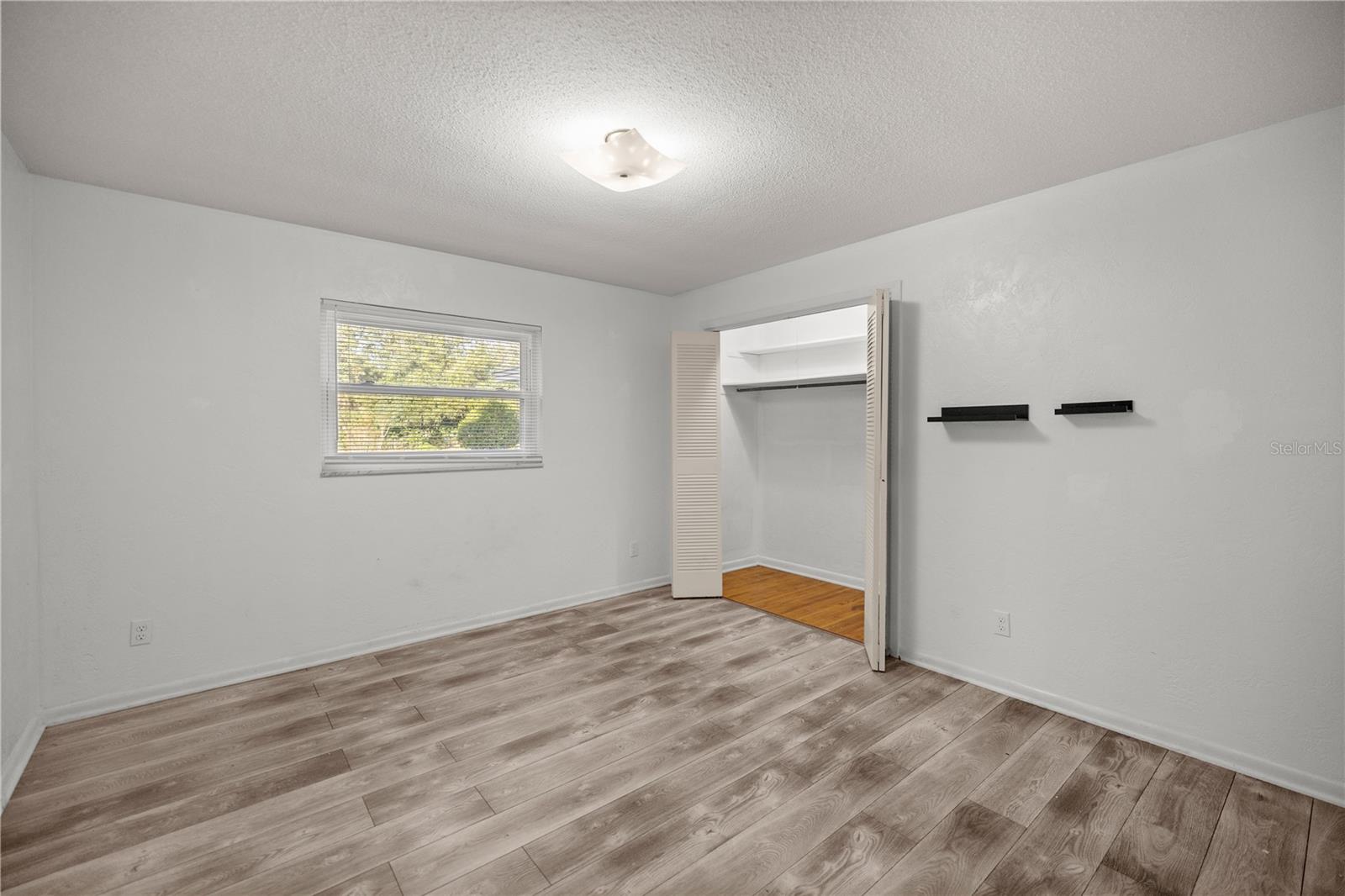 820 NE 42ND TER, OCALA, FL, 34470