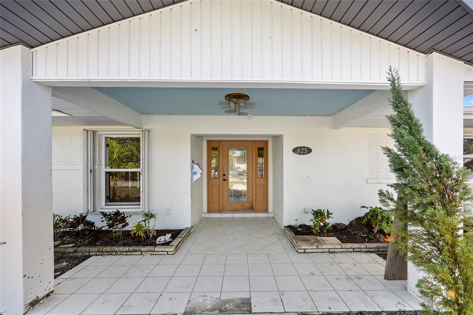 625 W OLYMPIA AVE, PUNTA GORDA, FL, 33950