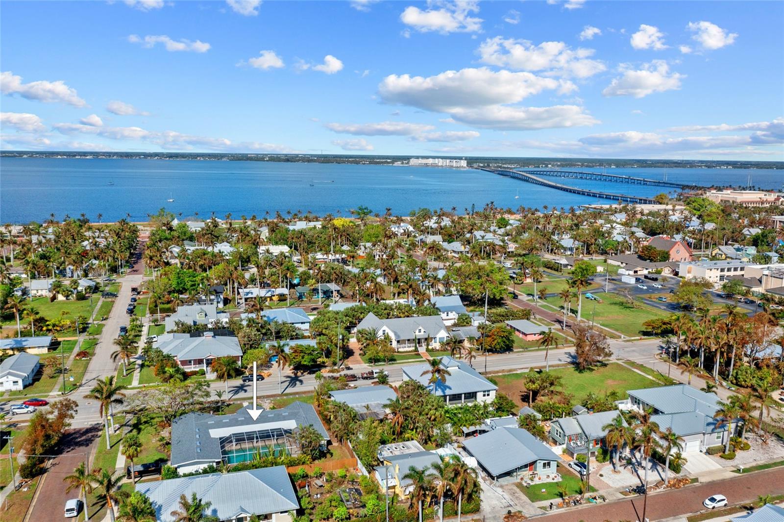 625 W OLYMPIA AVE, PUNTA GORDA, FL, 33950