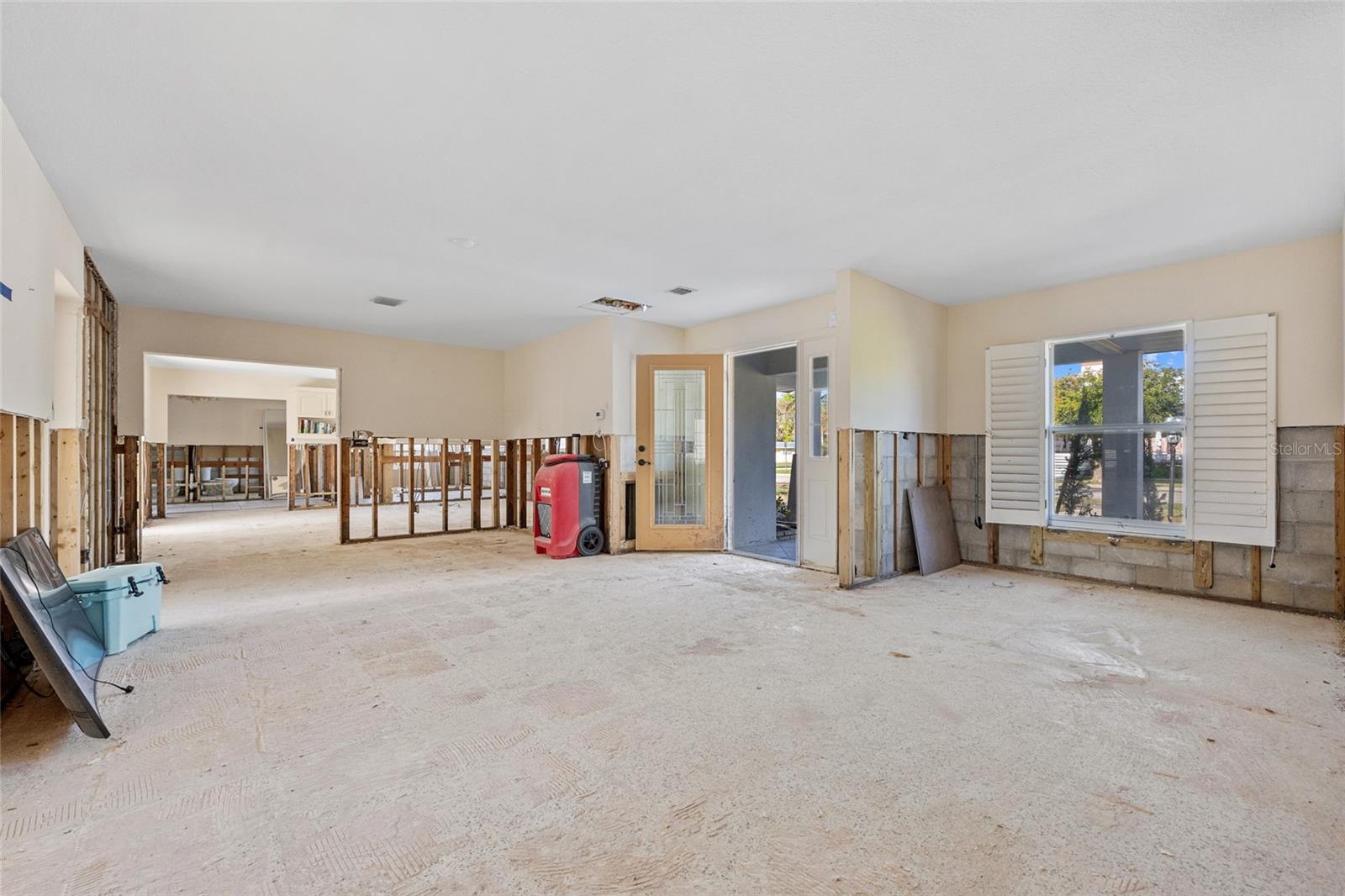 625 W OLYMPIA AVE, PUNTA GORDA, FL, 33950
