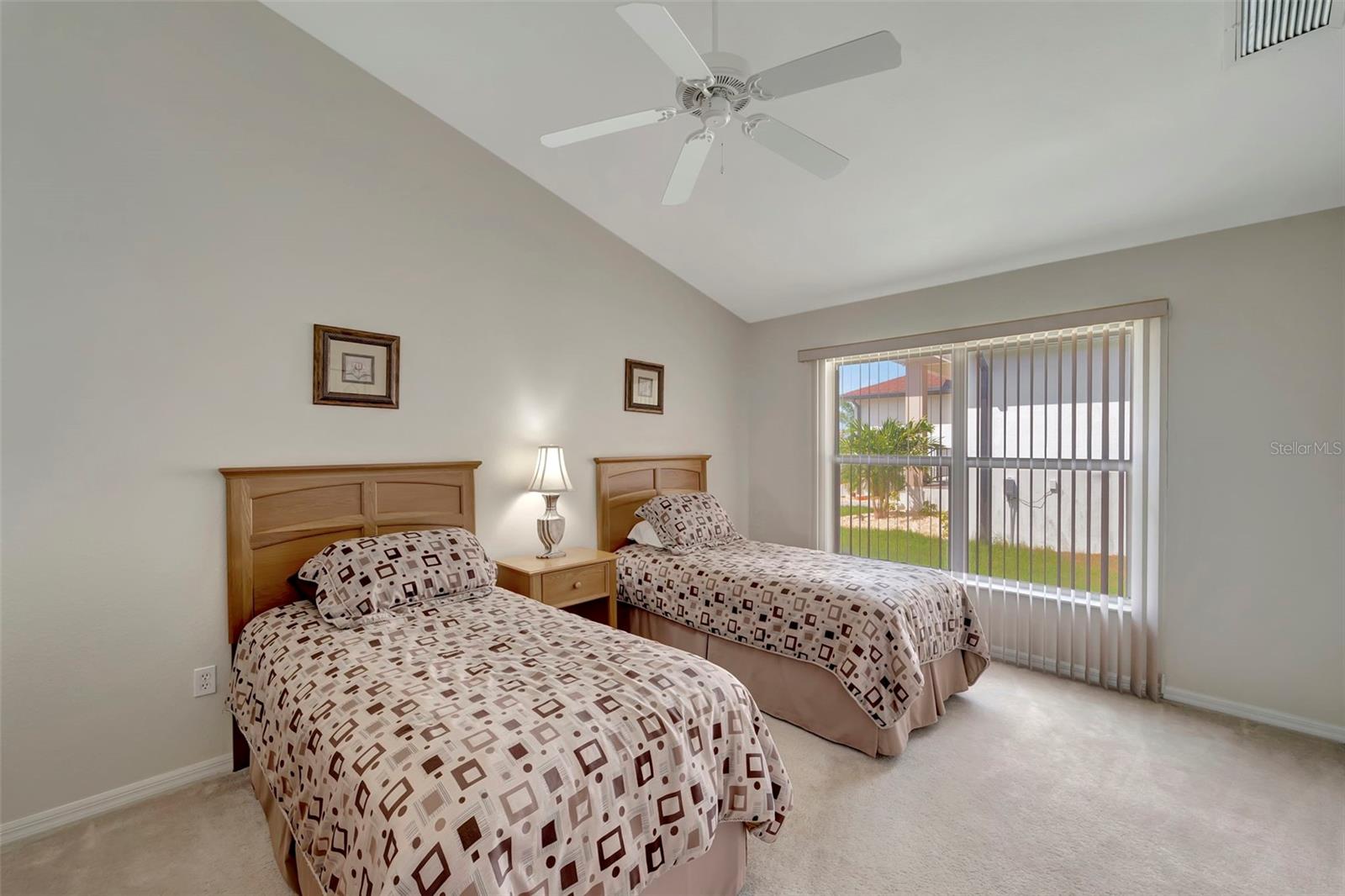 131 WHITE MARSH LN, ROTONDA WEST, FL, 33947