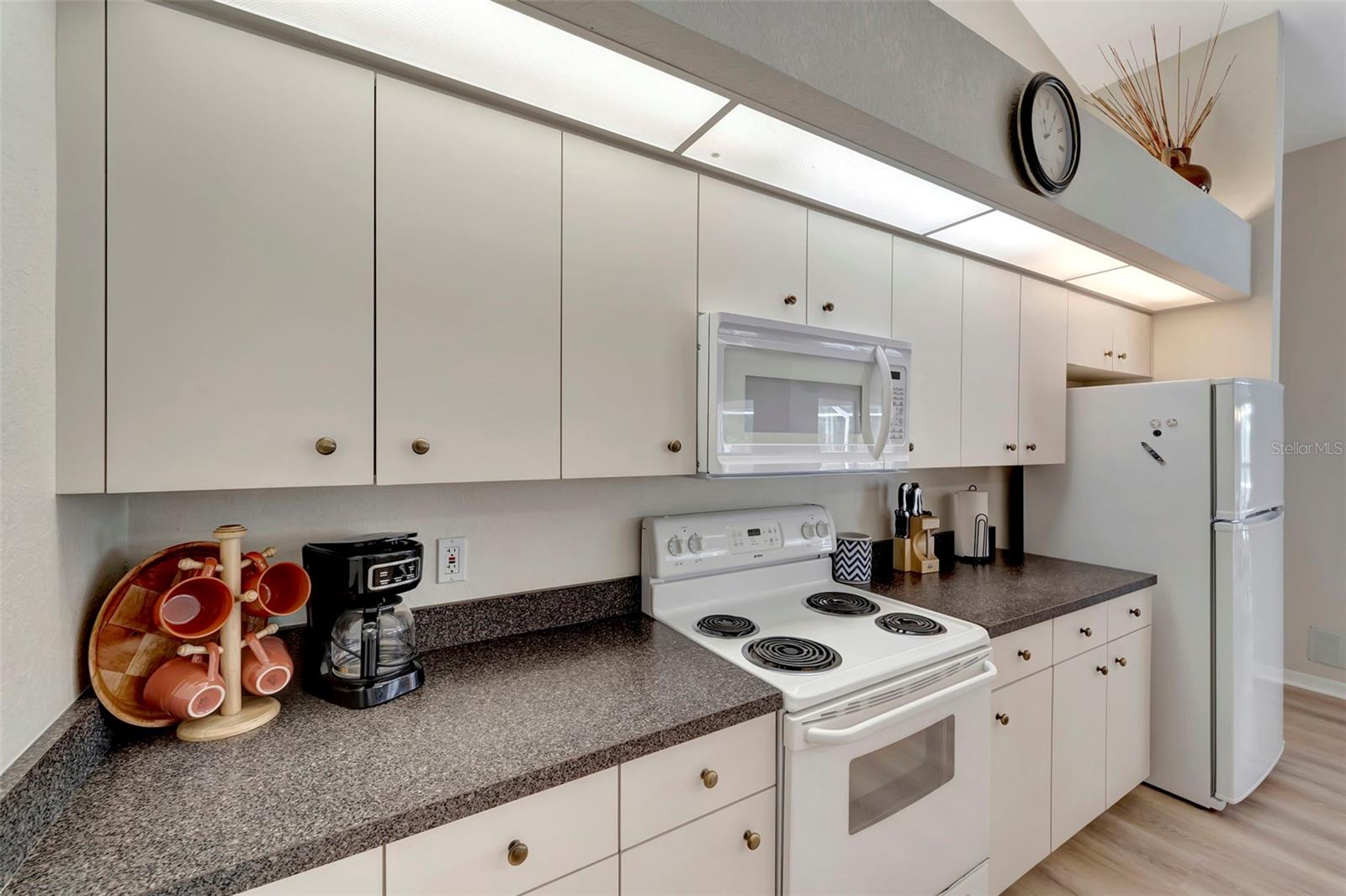 131 WHITE MARSH LN, ROTONDA WEST, FL, 33947