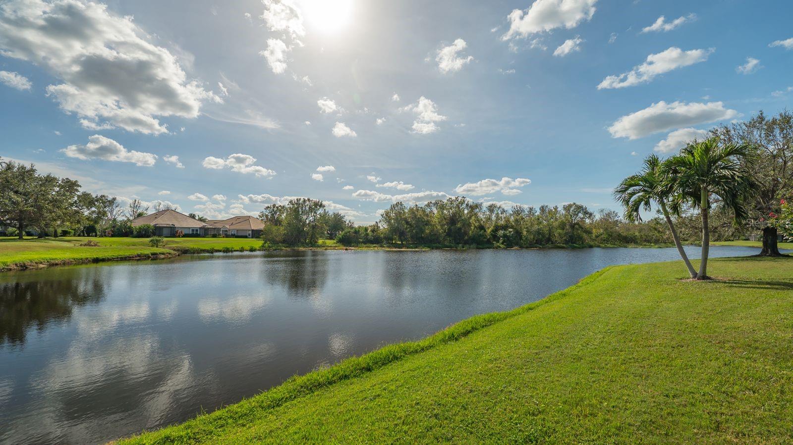 7038 FOUR SEASONS CIR, LAKEWOOD RANCH, FL, 34202