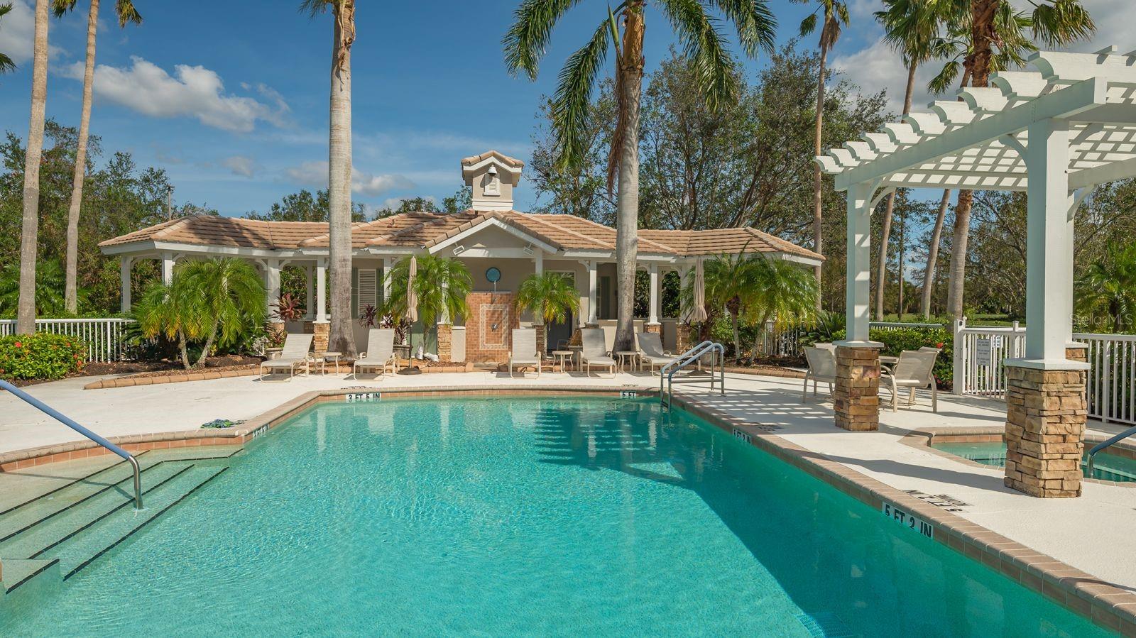 7038 FOUR SEASONS CIR, LAKEWOOD RANCH, FL, 34202