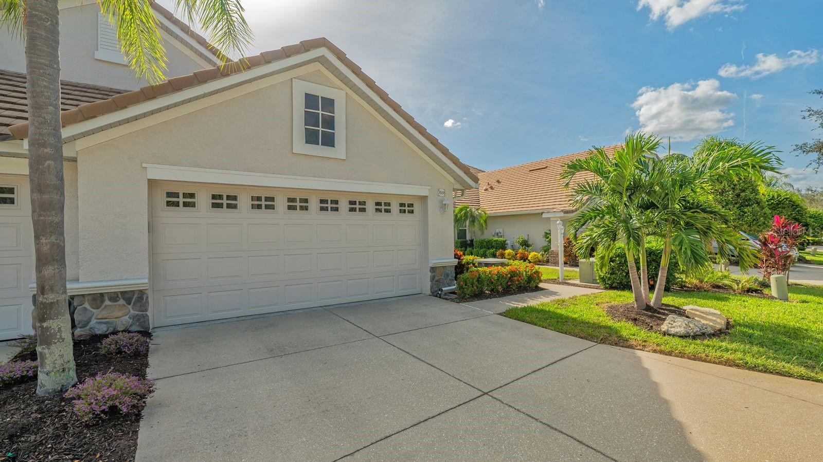 7038 FOUR SEASONS CIR, LAKEWOOD RANCH, FL, 34202