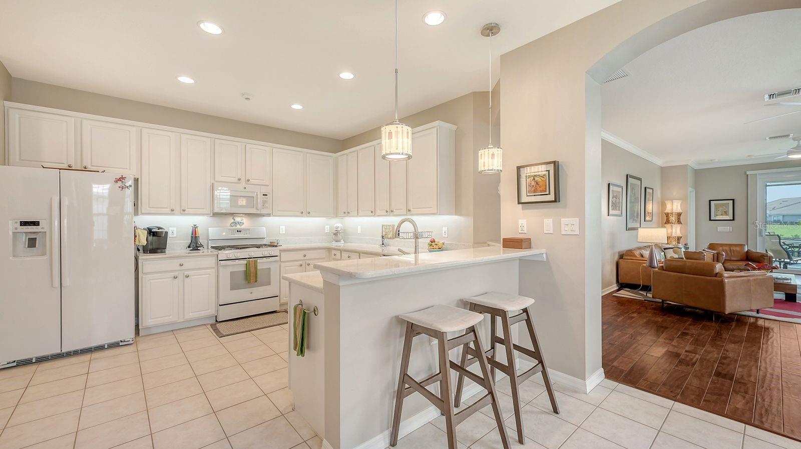 7038 FOUR SEASONS CIR, LAKEWOOD RANCH, FL, 34202