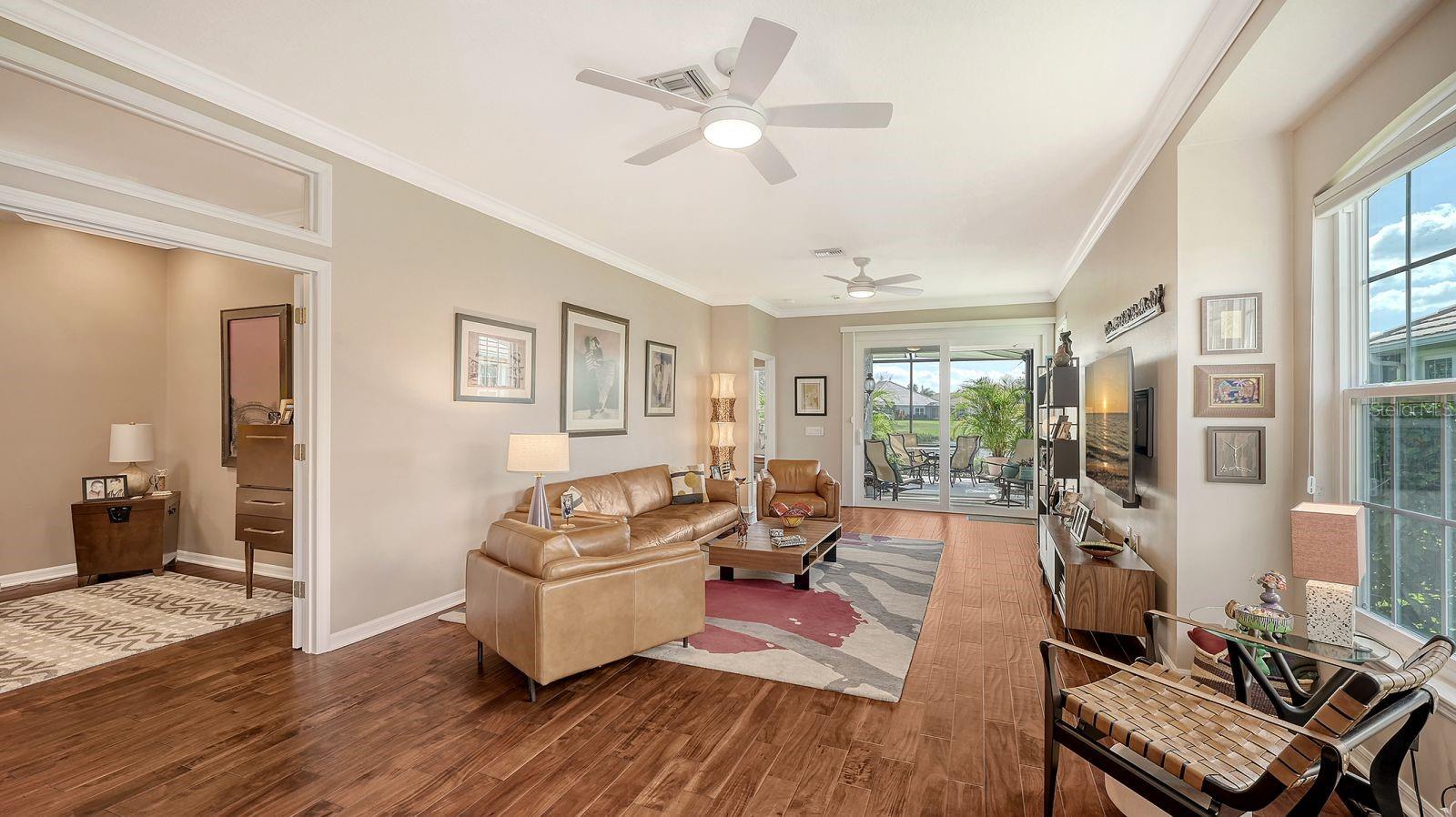 7038 FOUR SEASONS CIR, LAKEWOOD RANCH, FL, 34202