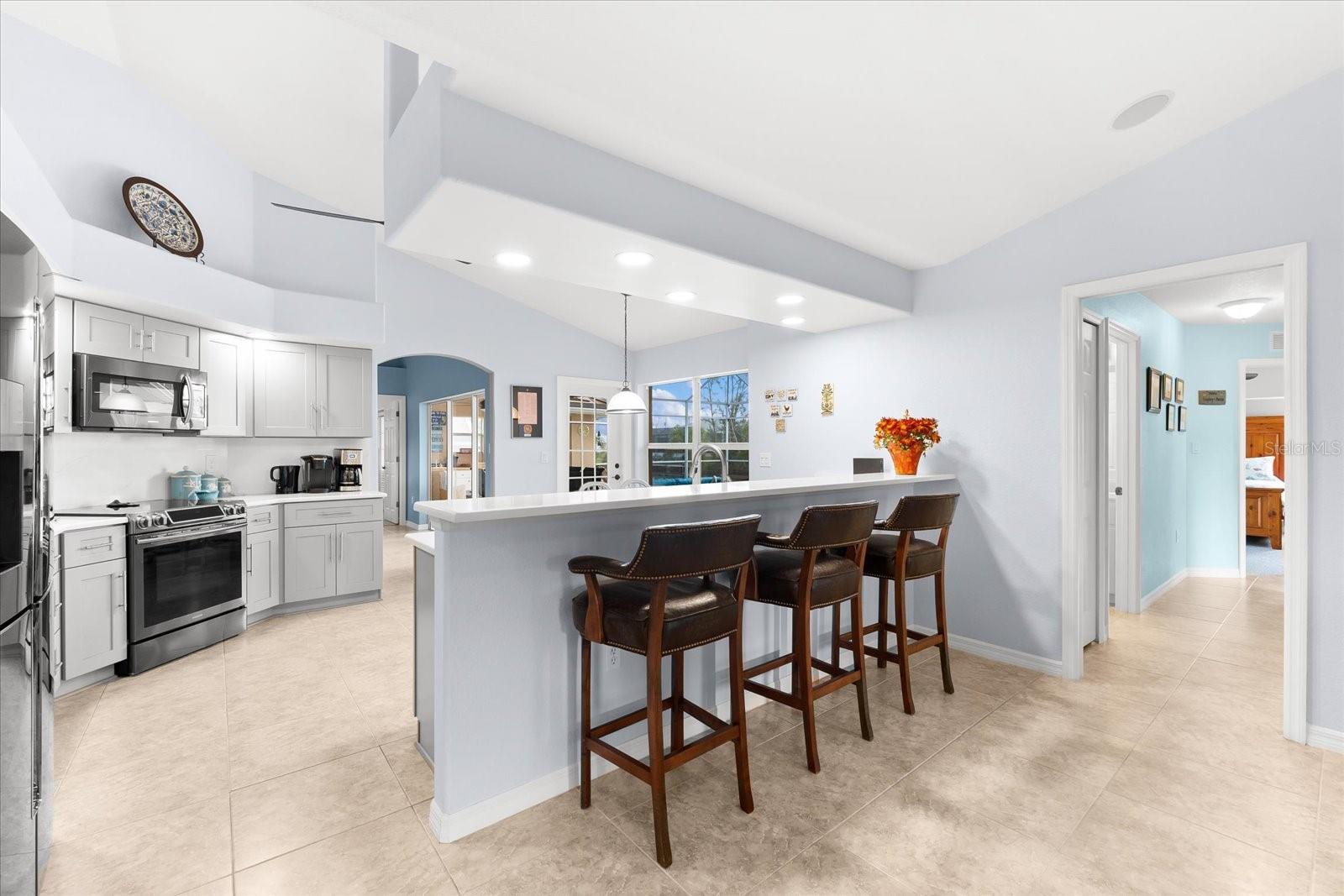 15204 BRAINBRIDGE CIR, PORT CHARLOTTE, FL, 33981
