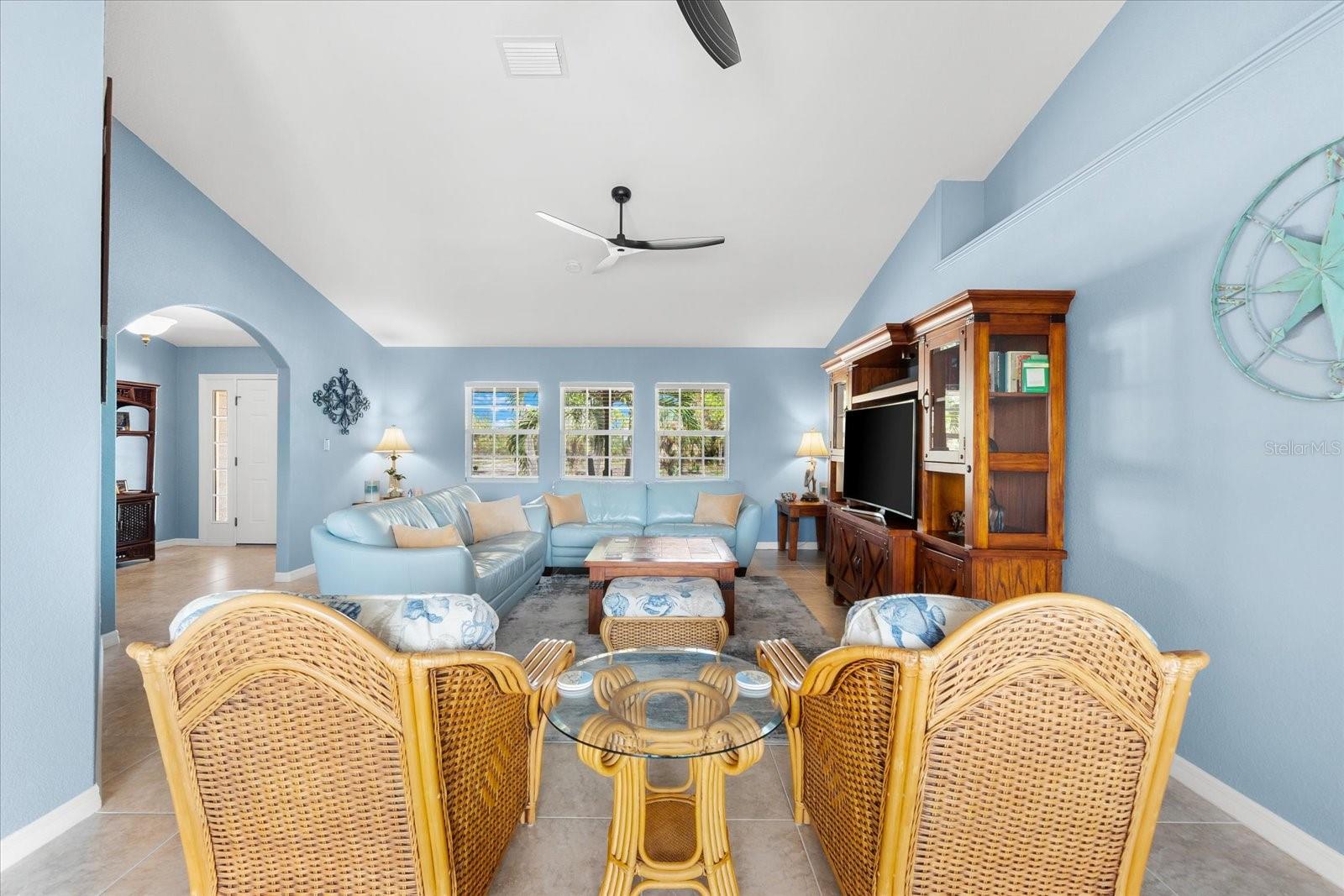 15204 BRAINBRIDGE CIR, PORT CHARLOTTE, FL, 33981