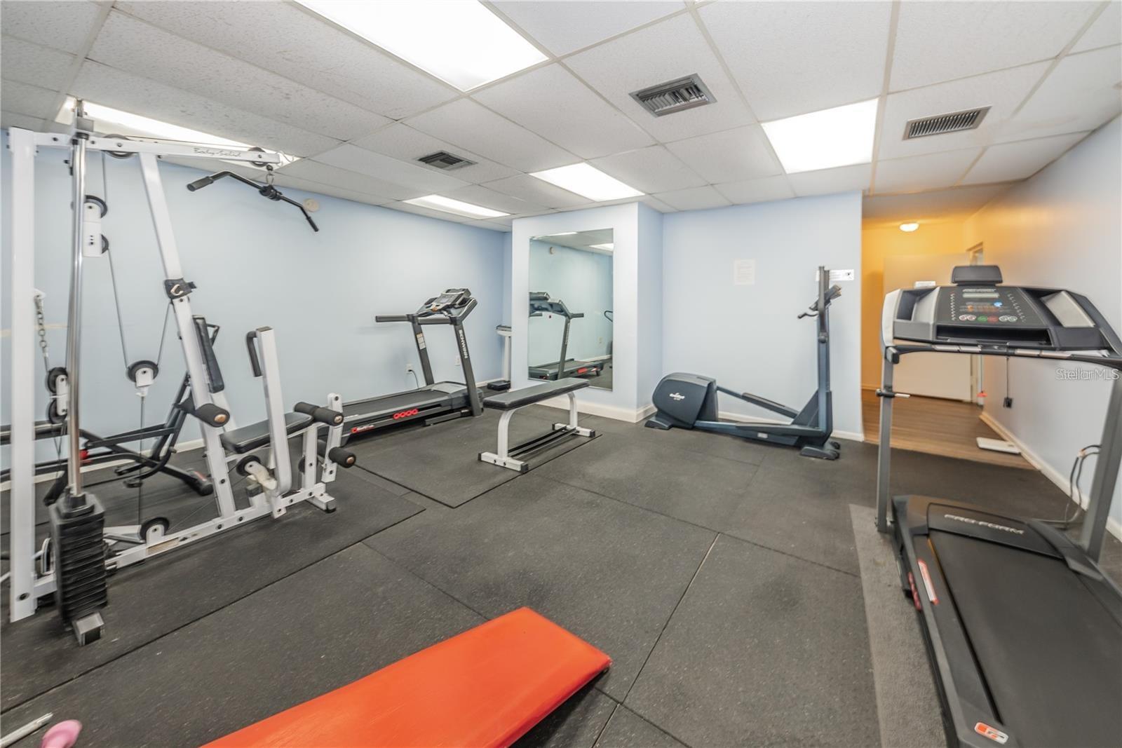 90 S HIGHLAND AVE #1202, TARPON SPRINGS, FL, 34689