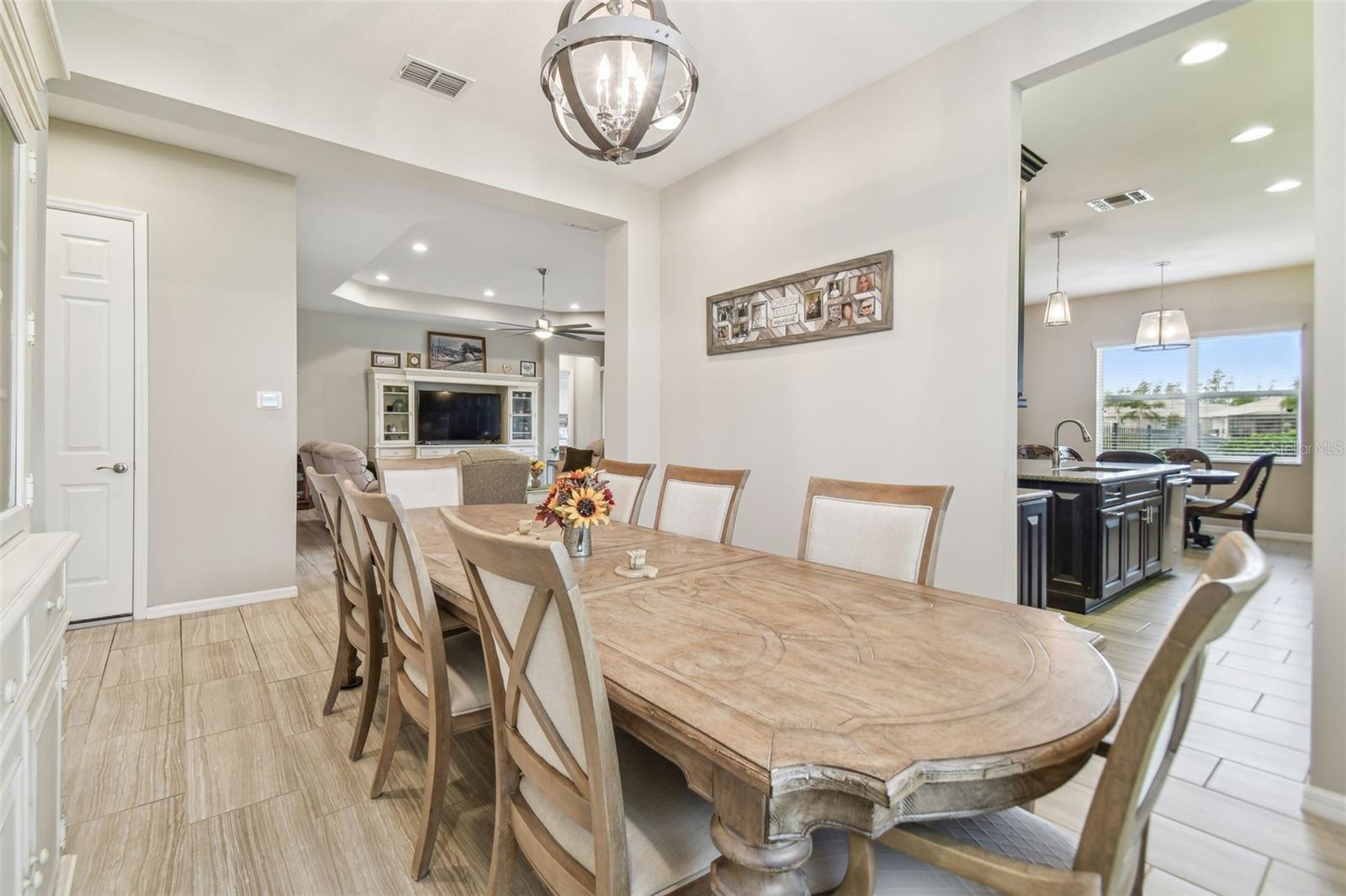 15940 CAPE CORAL DR, WIMAUMA, FL, 33598