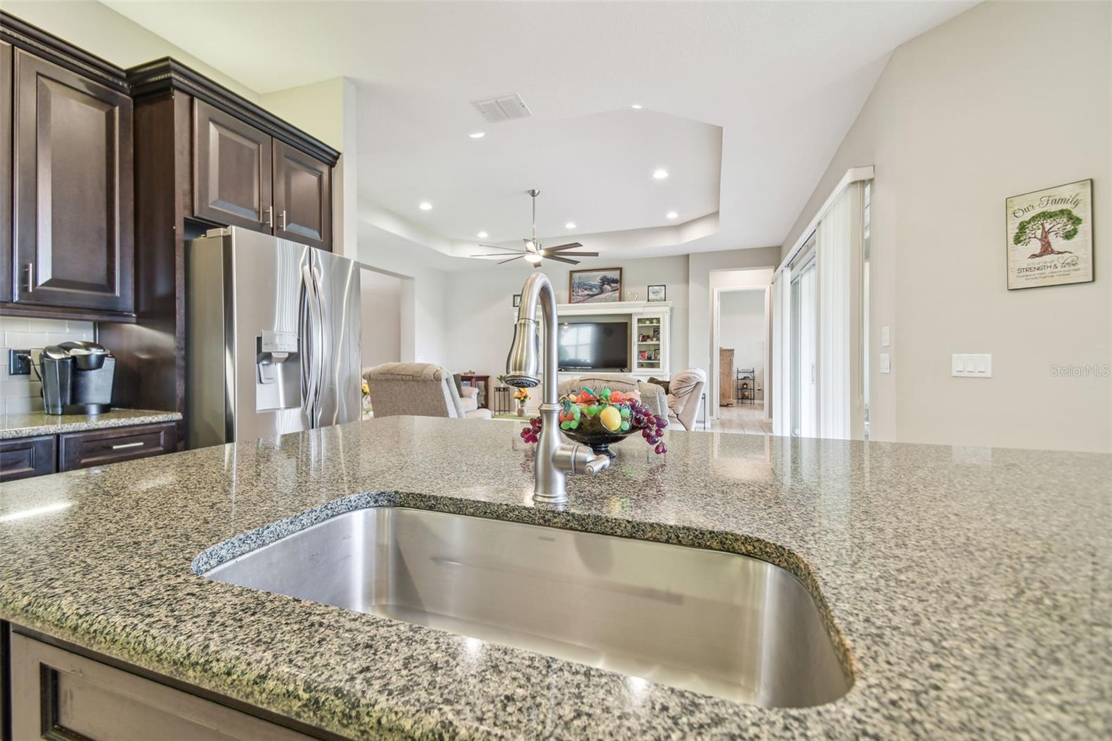 15940 CAPE CORAL DR, WIMAUMA, FL, 33598