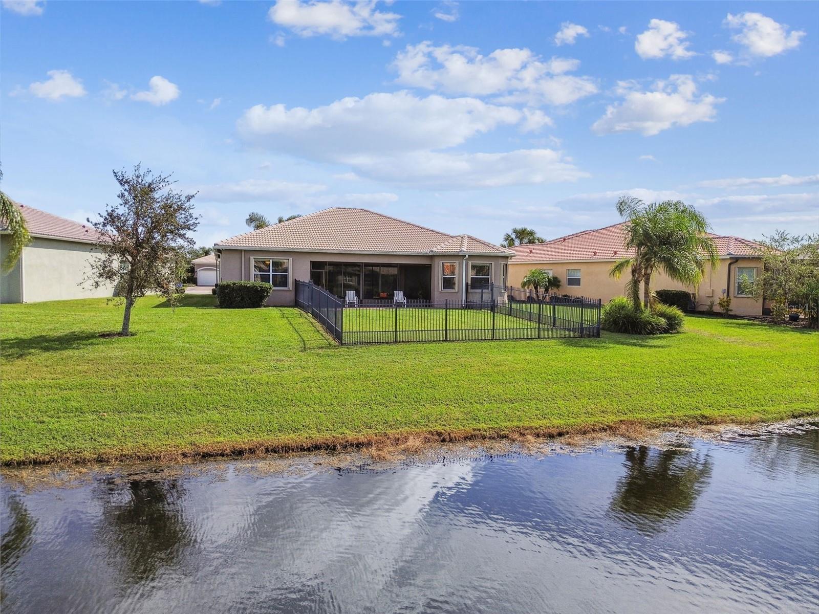 15940 CAPE CORAL DR, WIMAUMA, FL, 33598