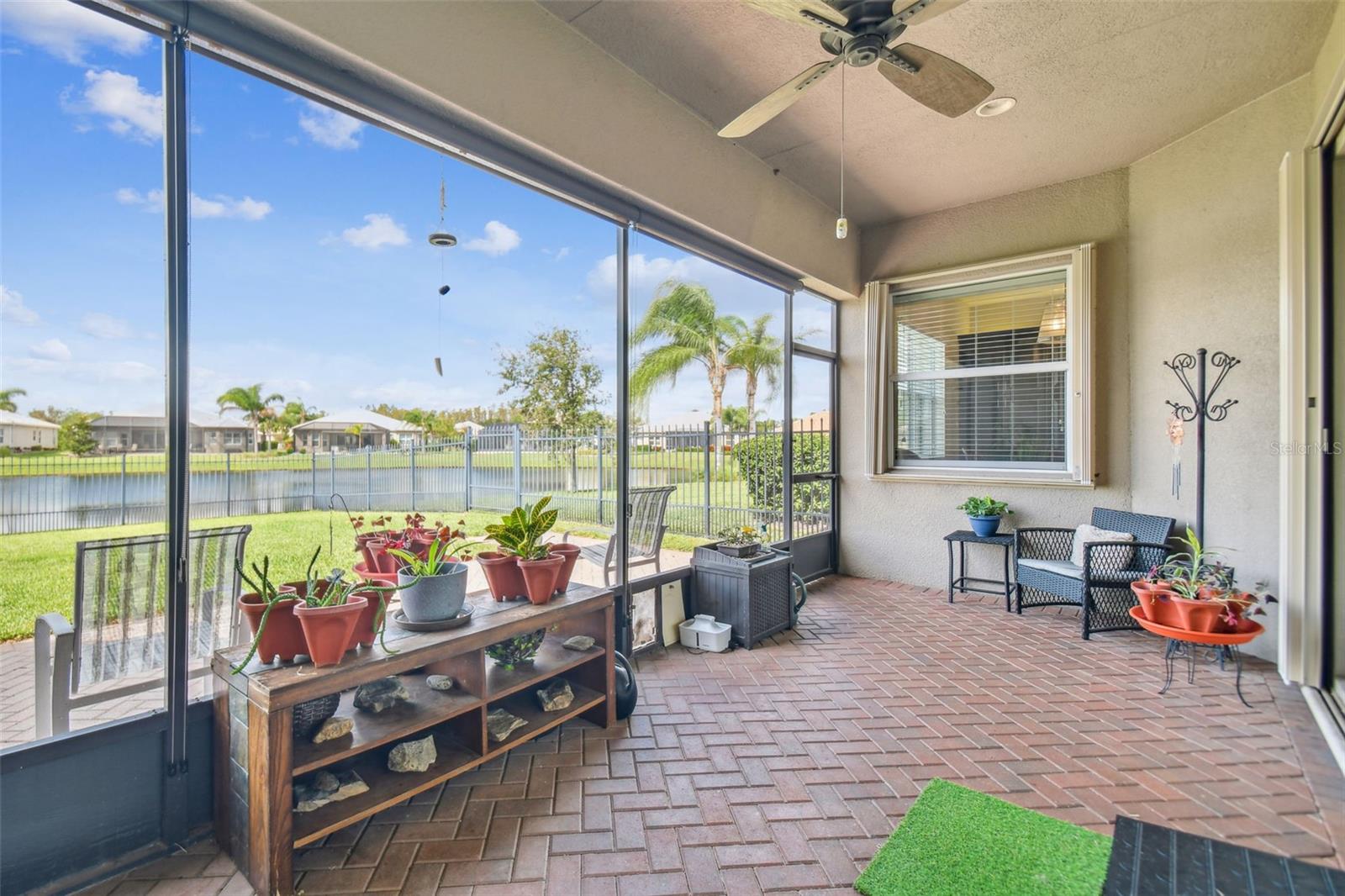 15940 CAPE CORAL DR, WIMAUMA, FL, 33598