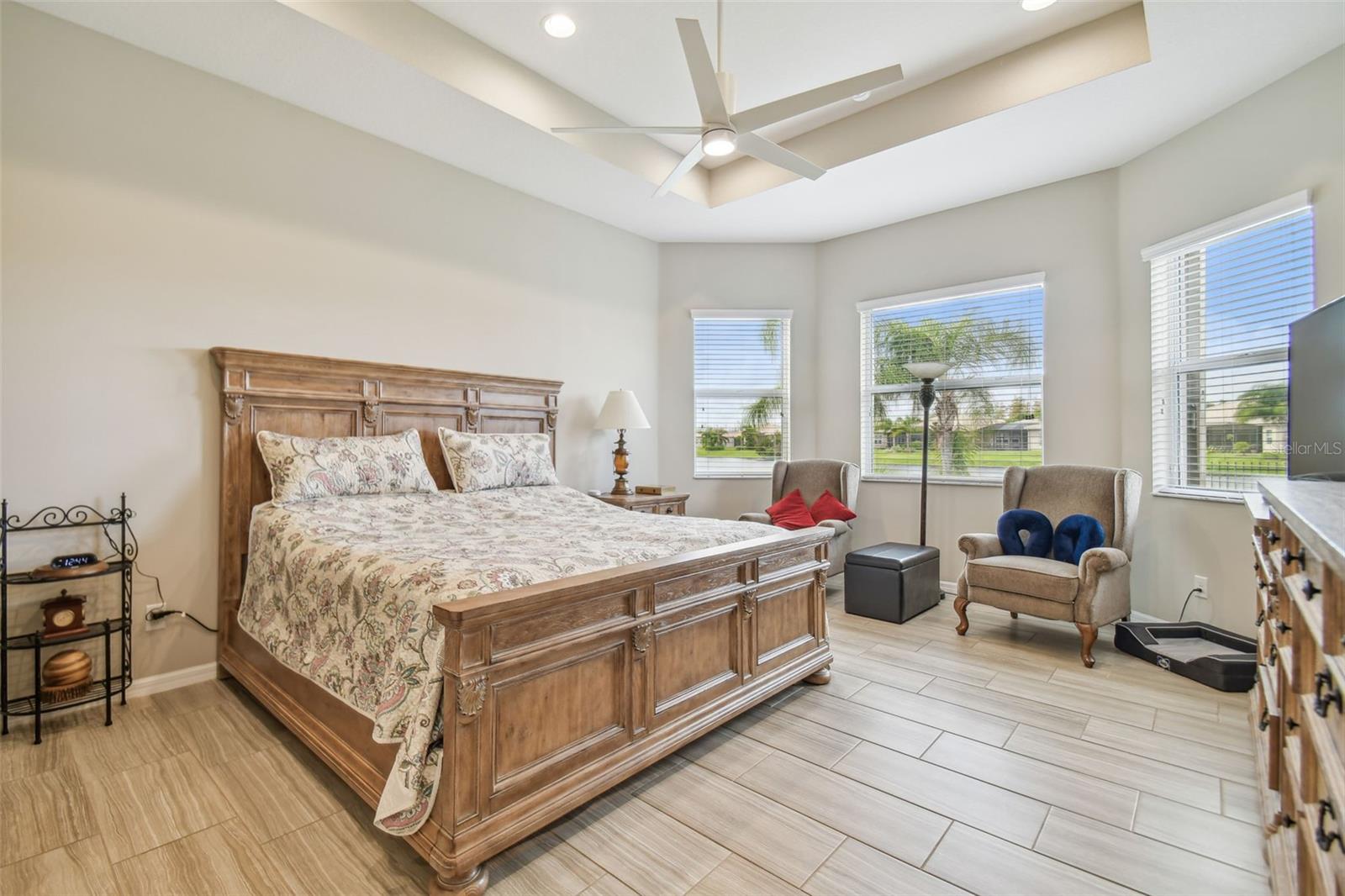 15940 CAPE CORAL DR, WIMAUMA, FL, 33598