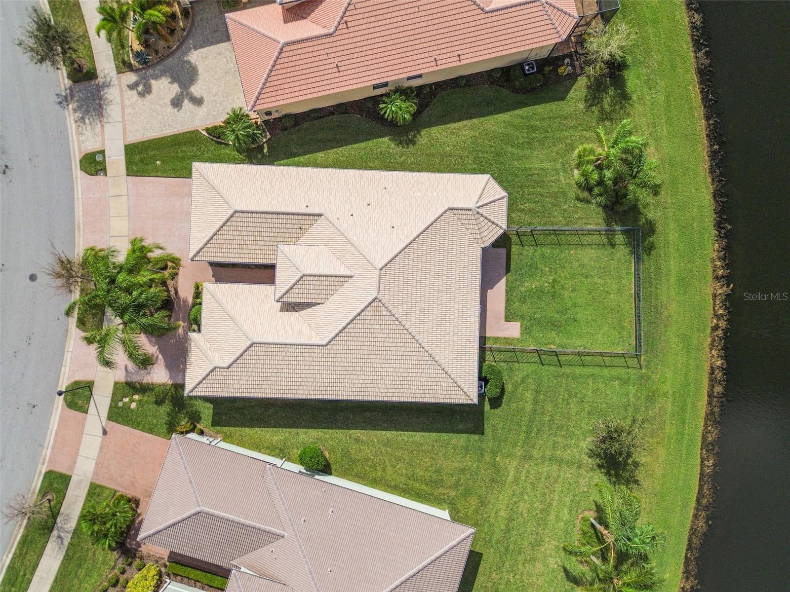15940 CAPE CORAL DR, WIMAUMA, FL, 33598
