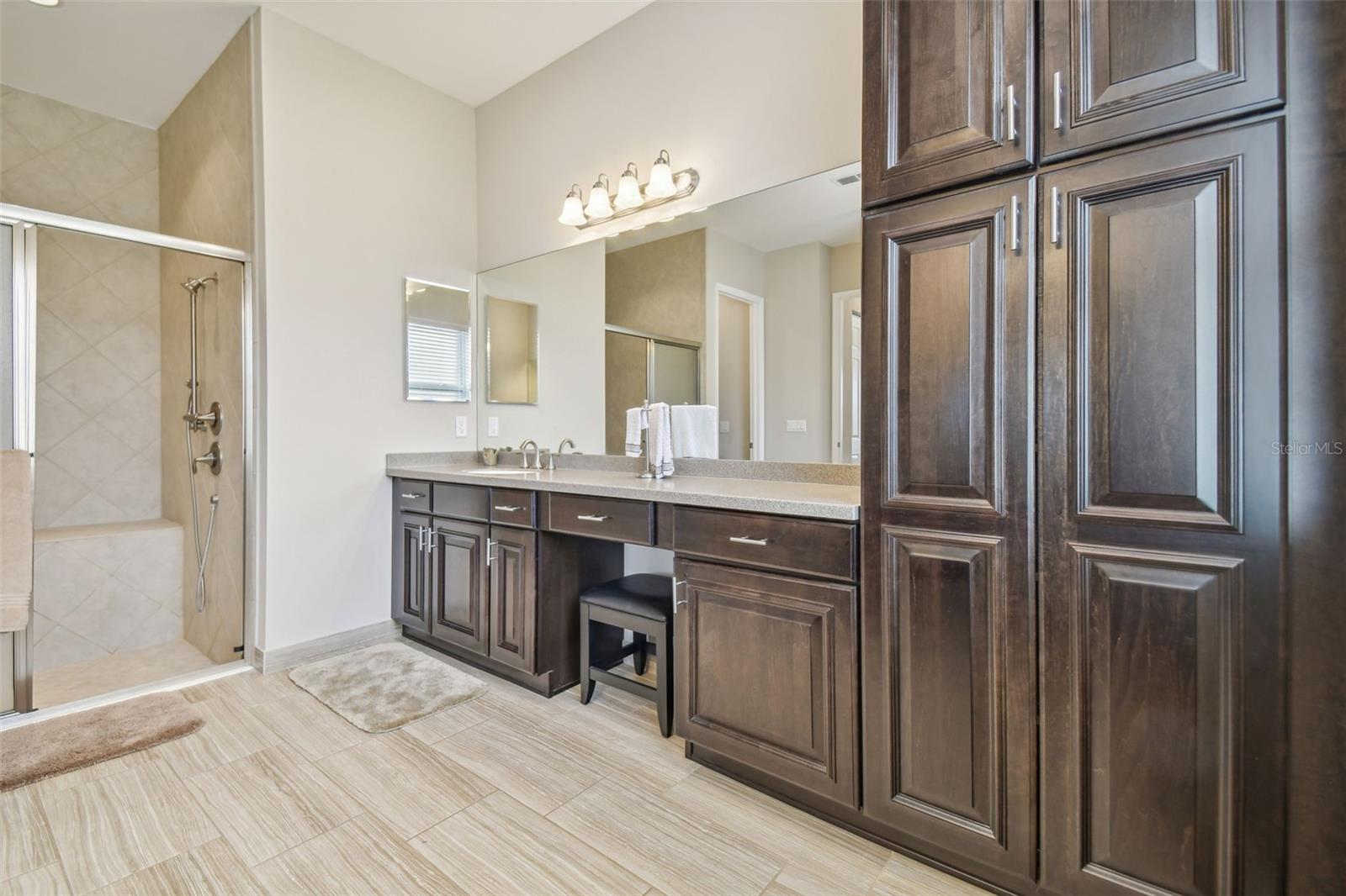 15940 CAPE CORAL DR, WIMAUMA, FL, 33598