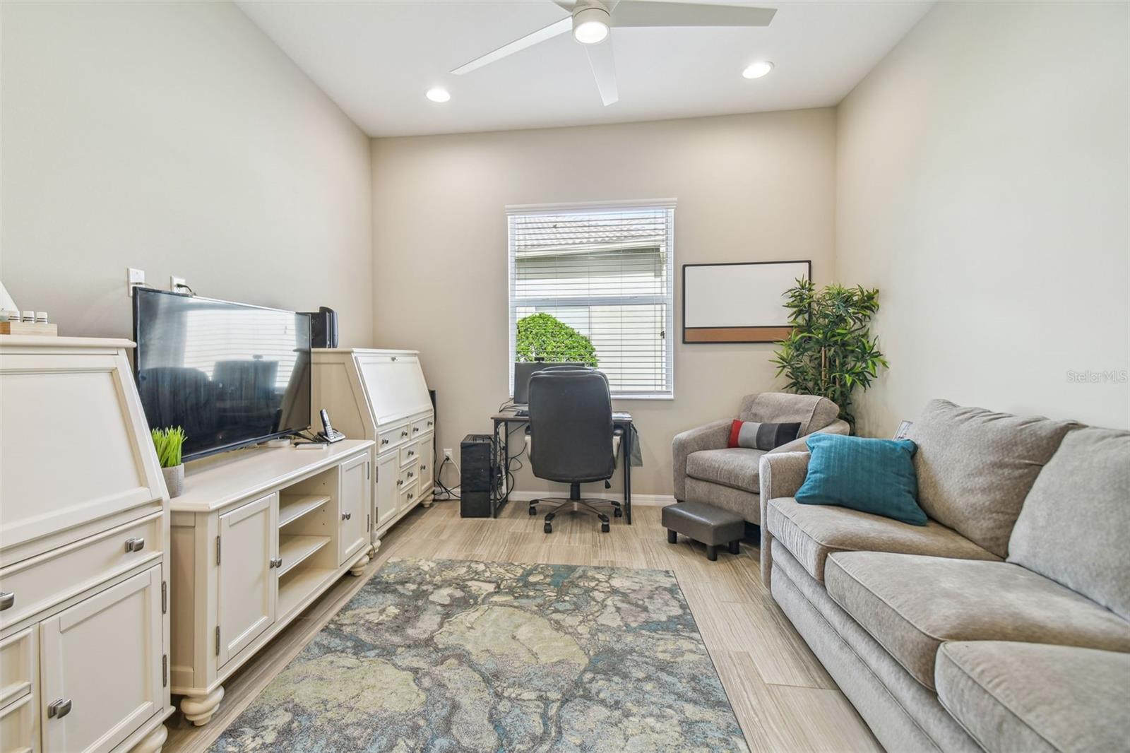 15940 CAPE CORAL DR, WIMAUMA, FL, 33598