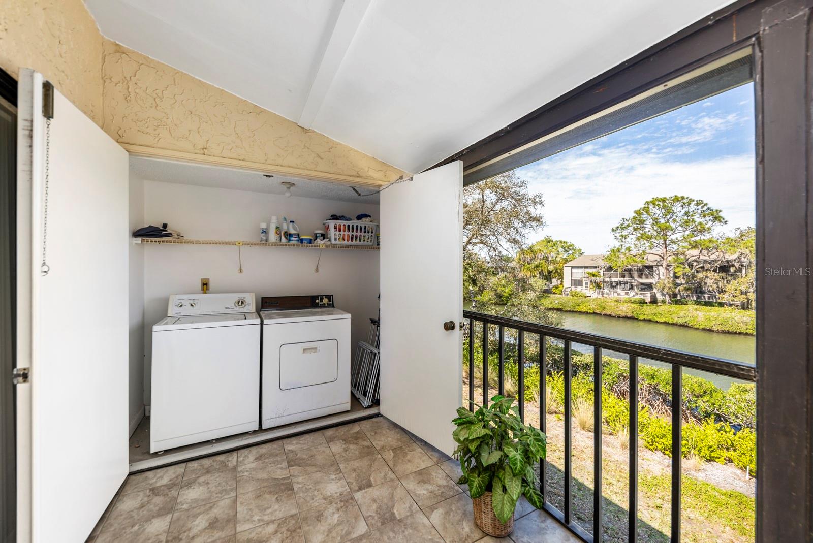 1519 PELICAN POINT DR #292, SARASOTA, FL, 34231