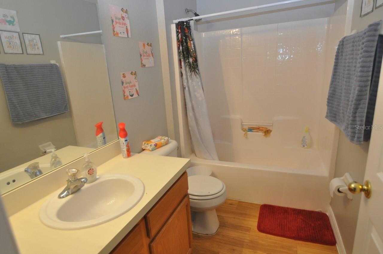 642 LAKE CHARLES DR, DAVENPORT, FL, 33837