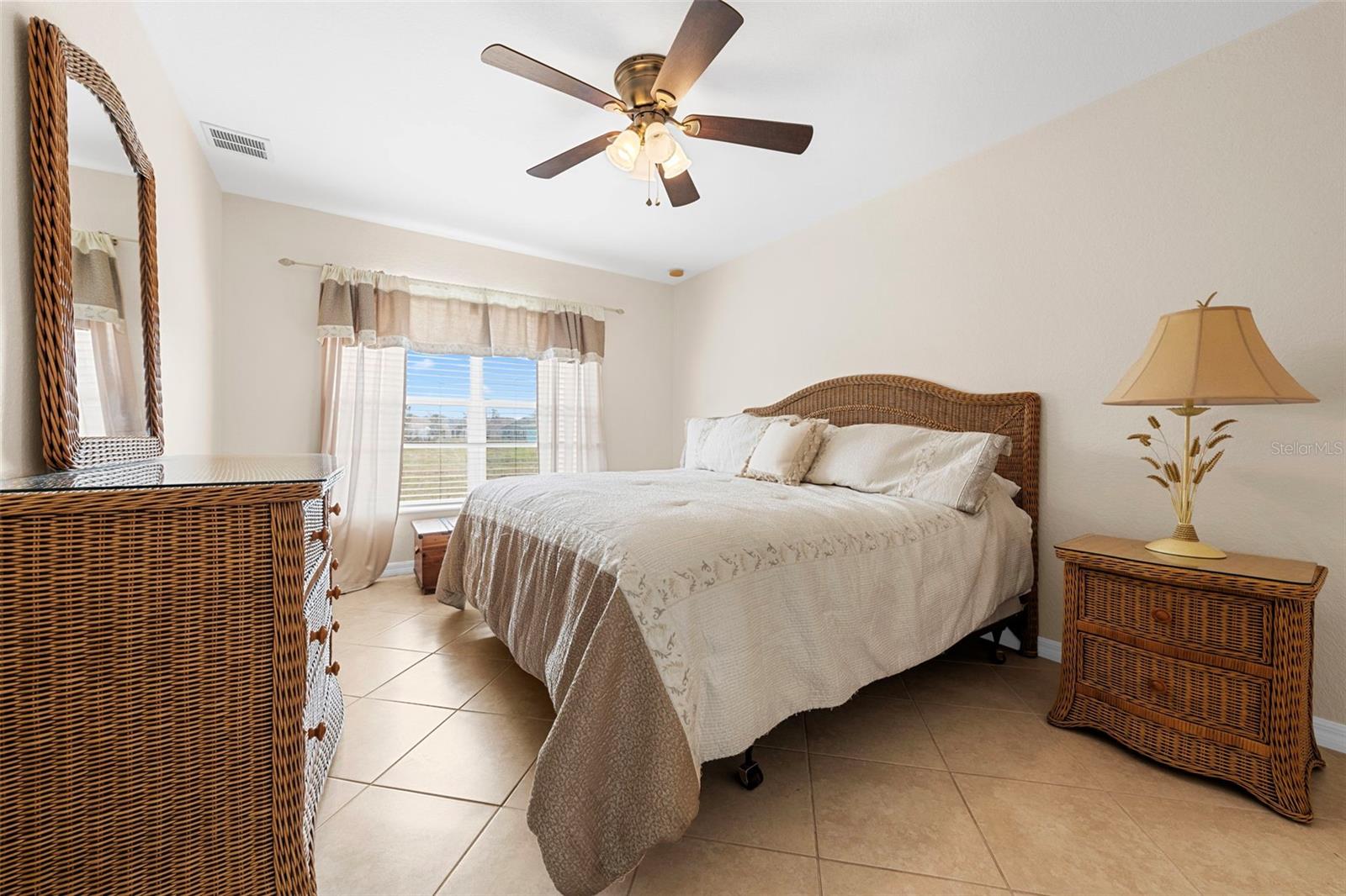 617 ROSE APPLE CIR, PORT CHARLOTTE, FL, 33954