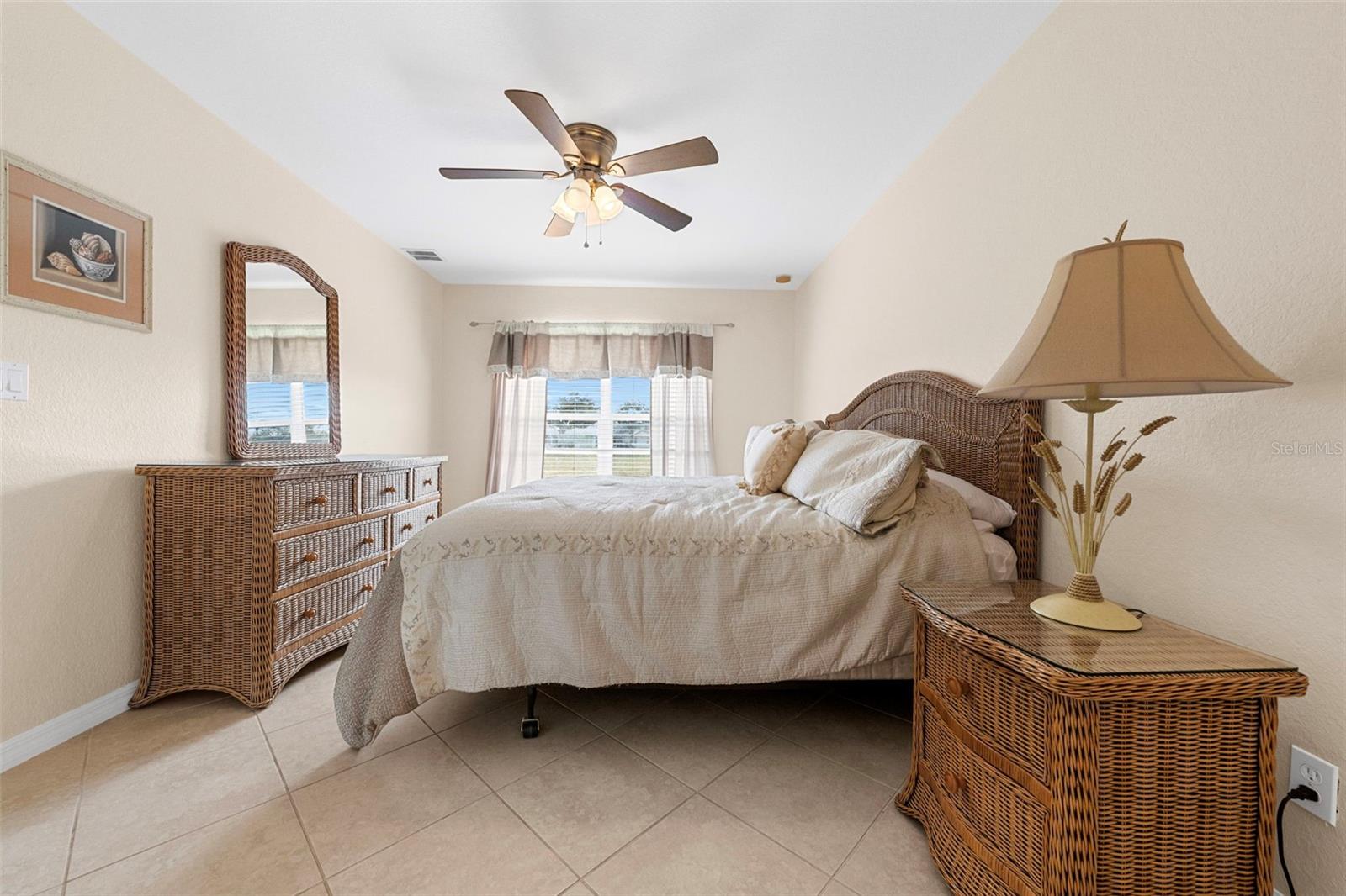 617 ROSE APPLE CIR, PORT CHARLOTTE, FL, 33954