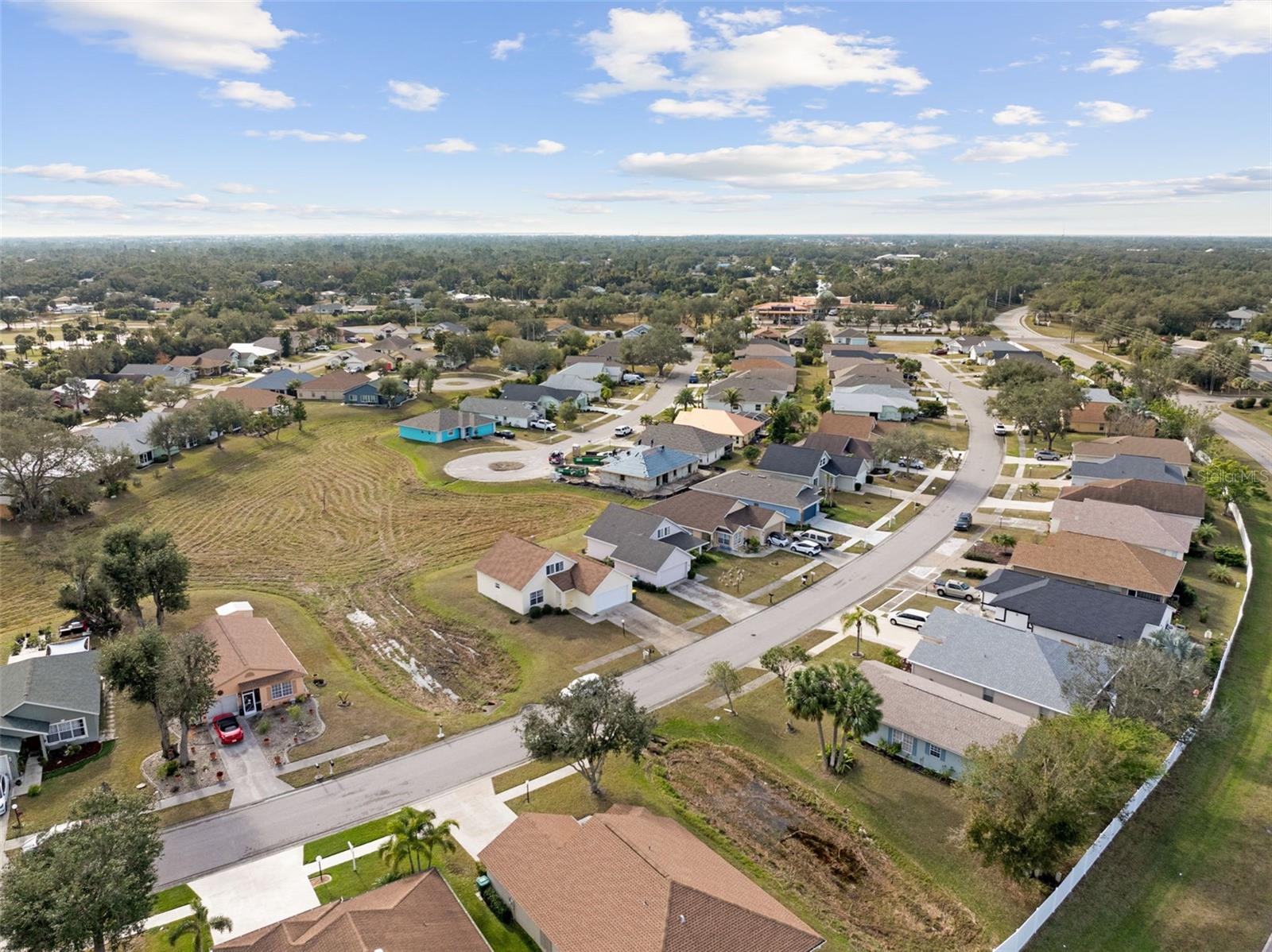 617 ROSE APPLE CIR, PORT CHARLOTTE, FL, 33954