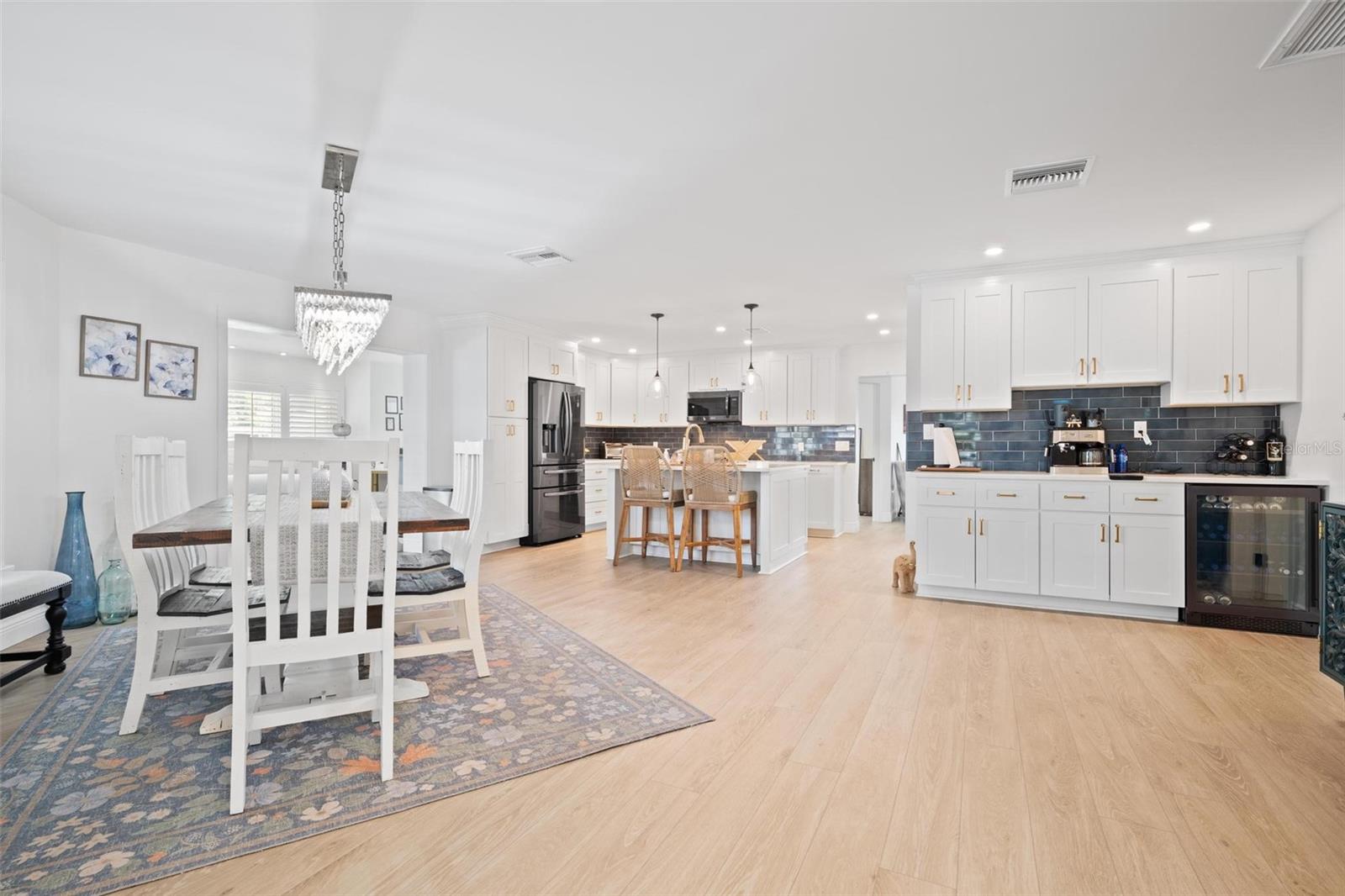 203 S SPRING BLVD, TARPON SPRINGS, FL, 34689