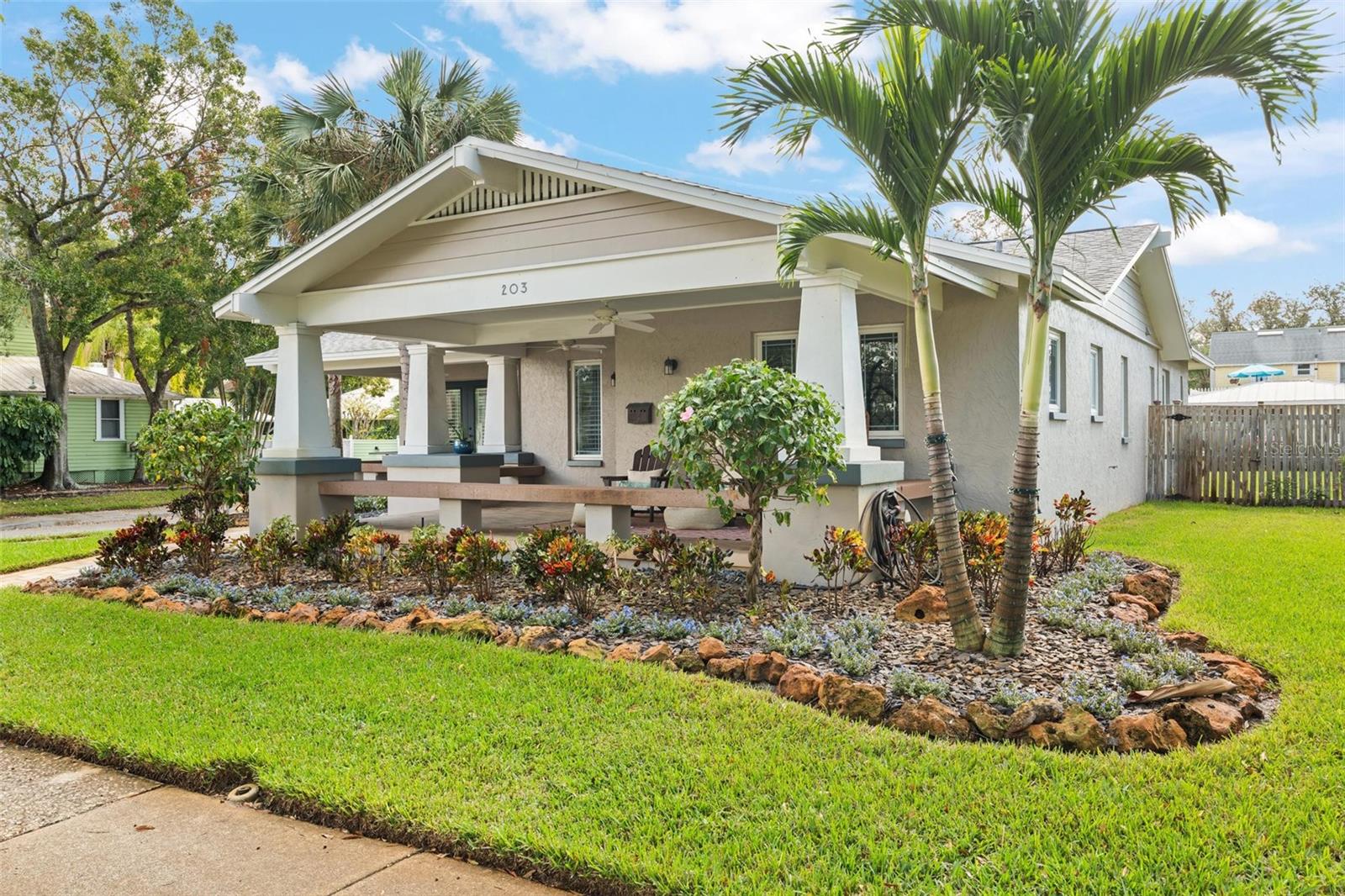 203 S SPRING BLVD, TARPON SPRINGS, FL, 34689