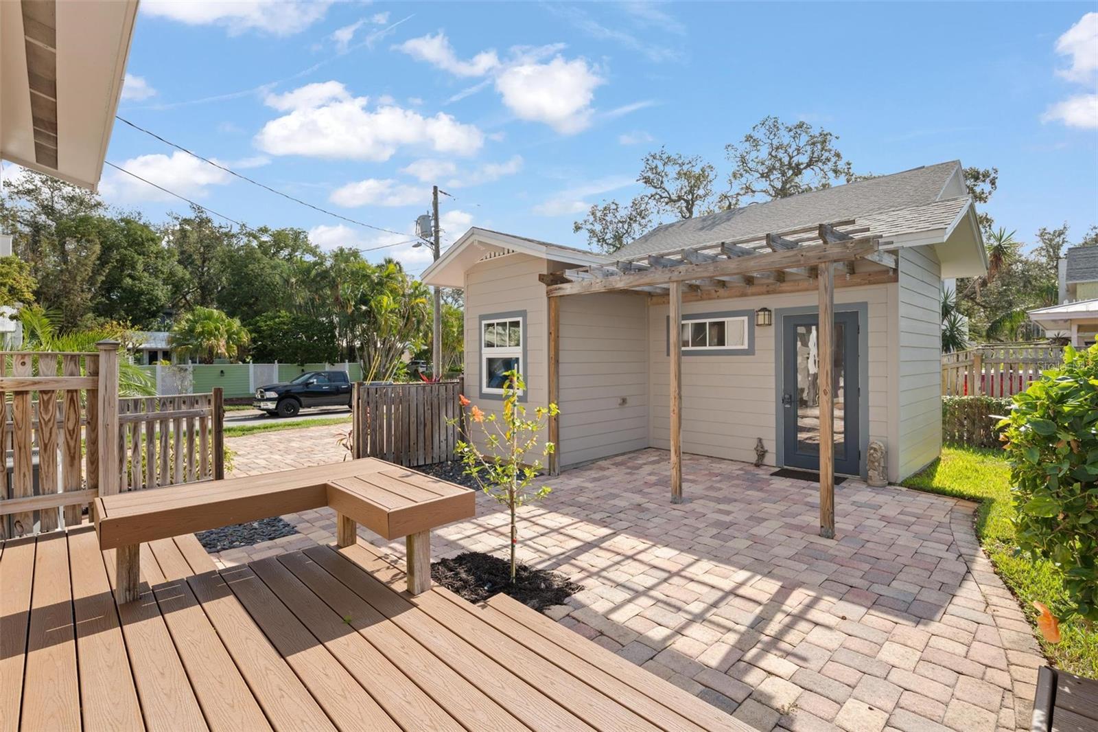 203 S SPRING BLVD, TARPON SPRINGS, FL, 34689