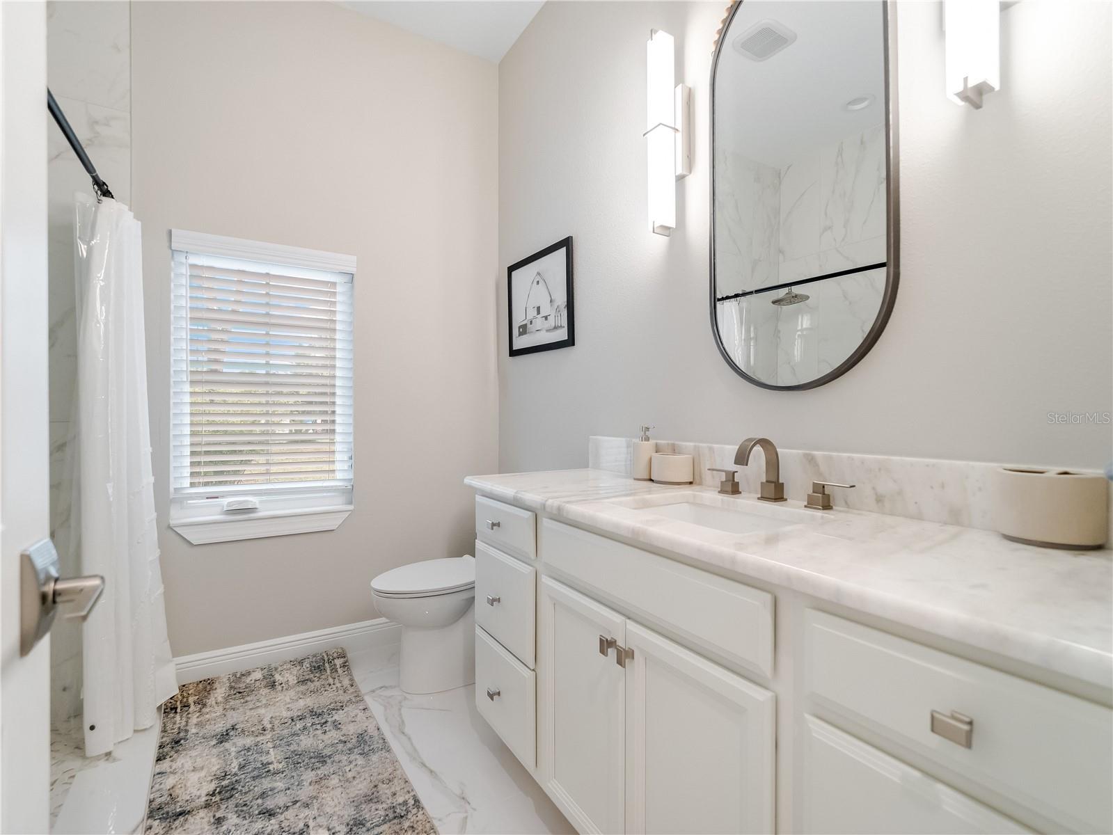 39851 & 39855 DARLINGTON AVE, LADY LAKE, FL, 32159