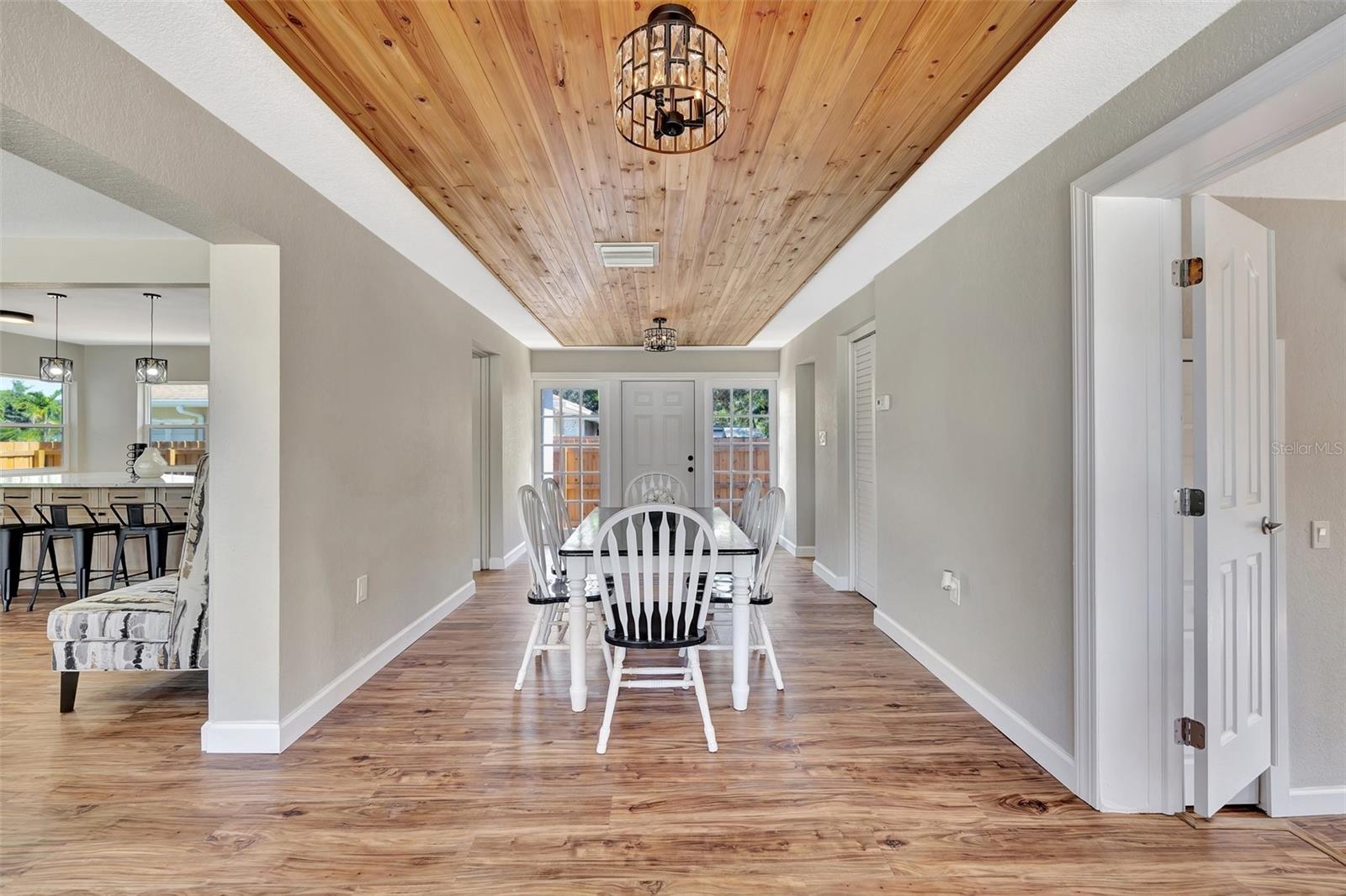 9 N HIGHLAND AVE, CLEARWATER, FL, 33755