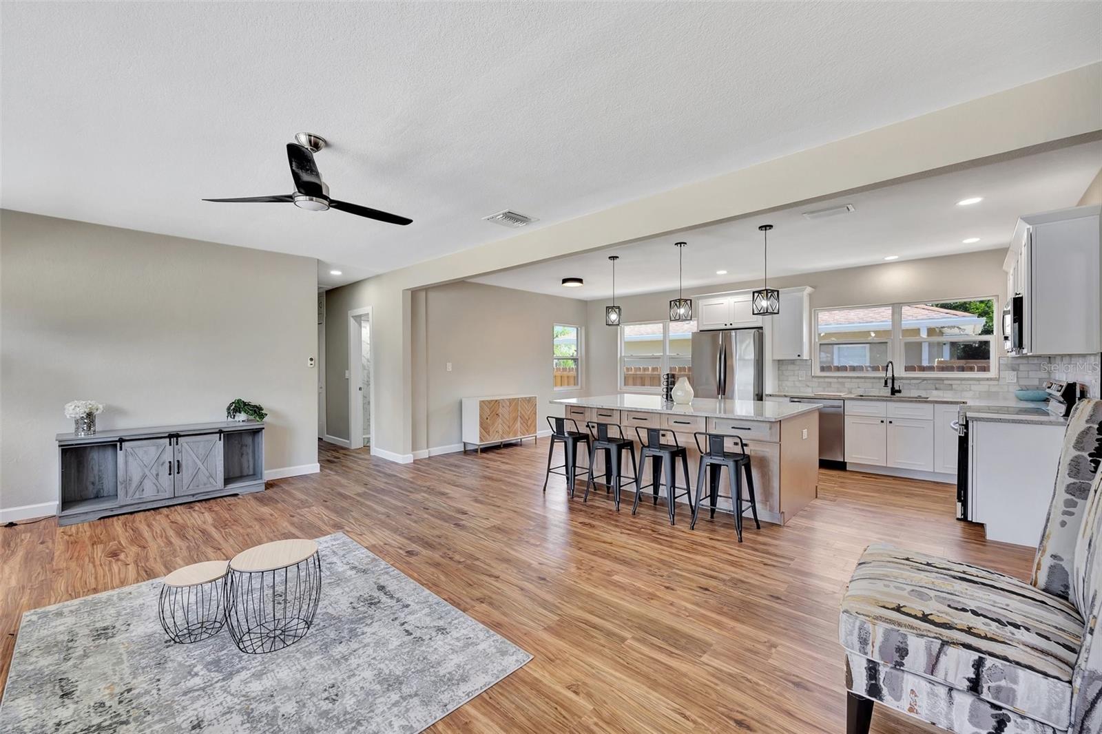 9 N HIGHLAND AVE, CLEARWATER, FL, 33755