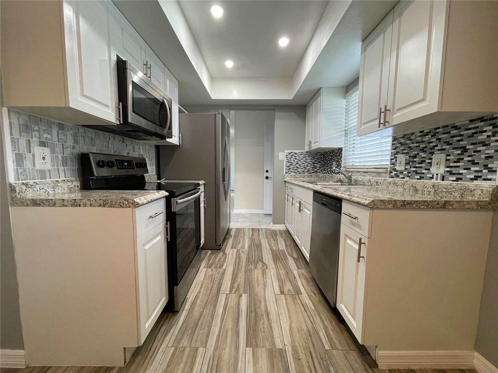 5009 EDMEE CIR, ORLANDO, FL, 32822