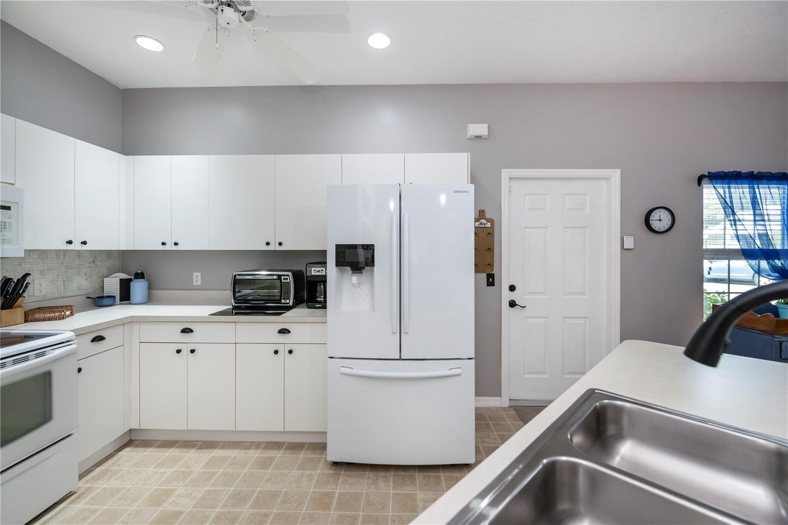 1568 RED OAK LN, PORT CHARLOTTE, FL, 33948