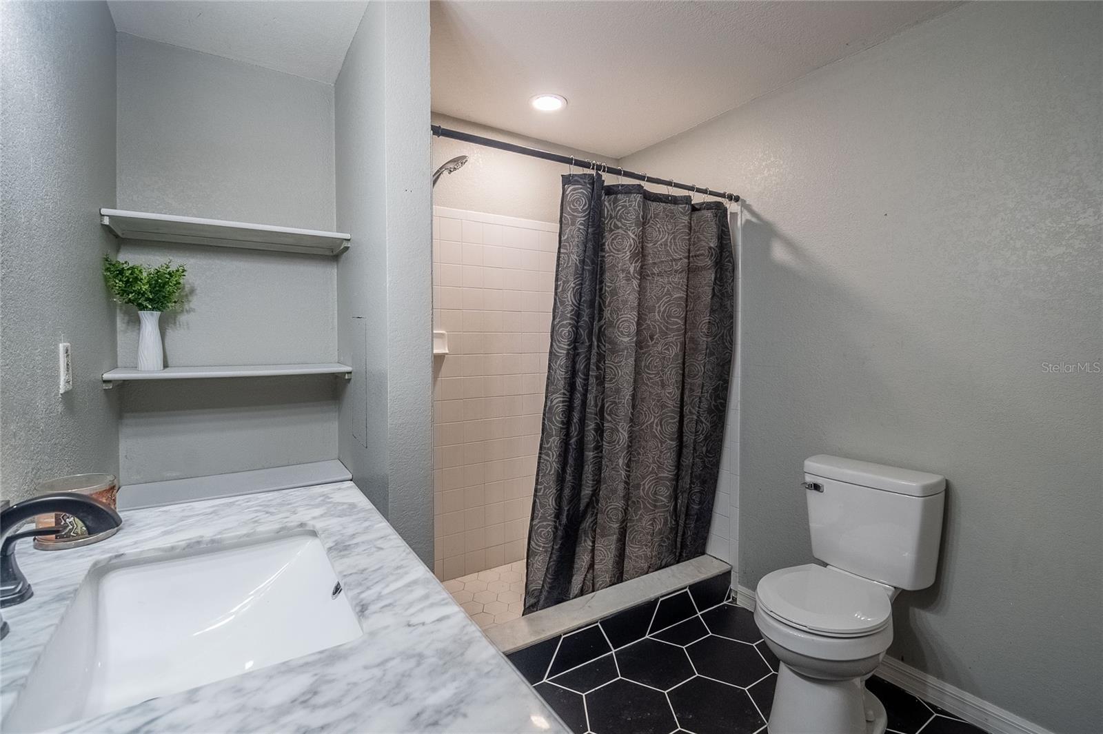 6010 LAKE LUTHER RD, LAKELAND, FL, 33805